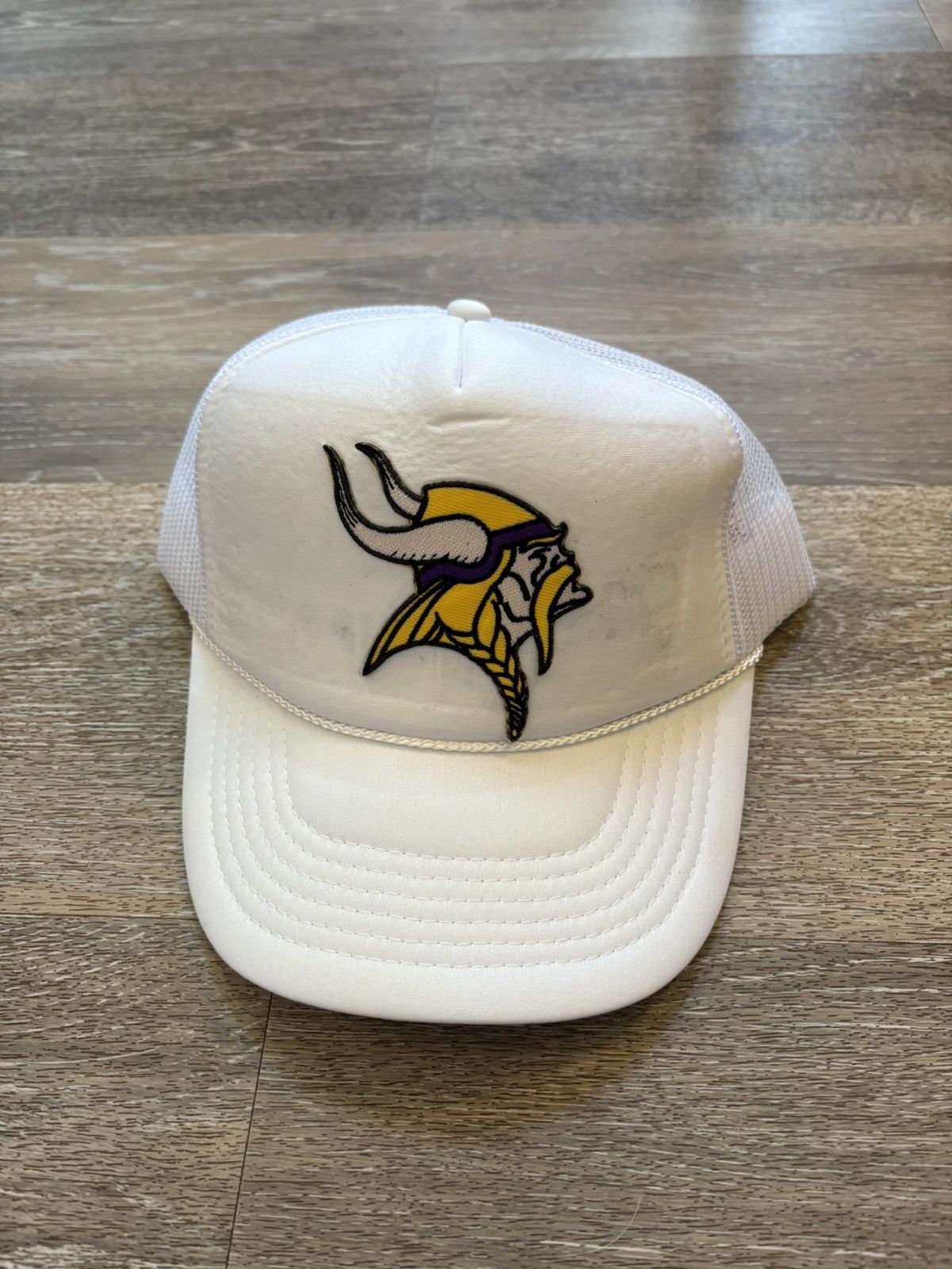 NFL Minnesota Vikings Trucker Hat Size ONE SIZE - 1 Thumbnail