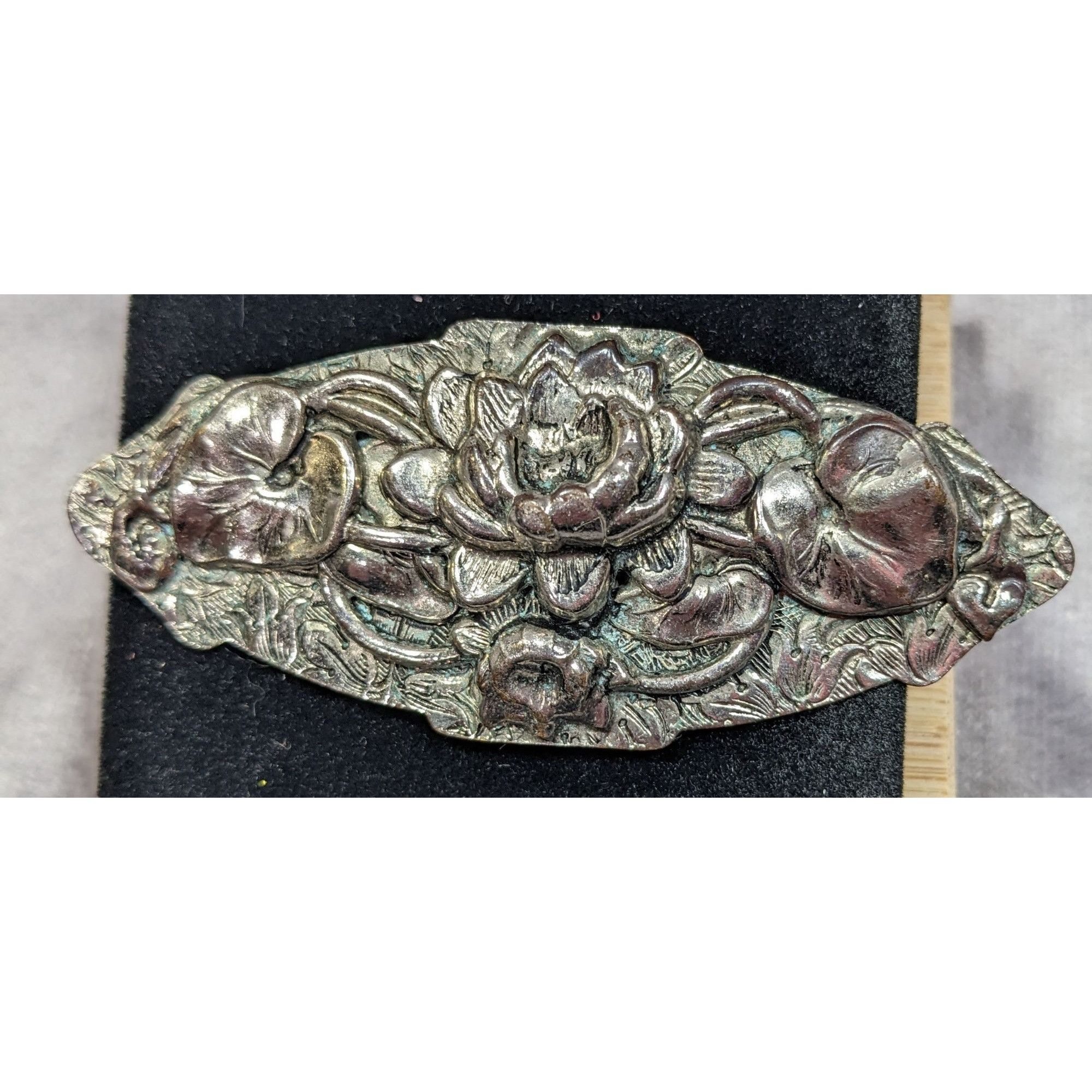 Other Vintage Floral Repousse Silver Tone Brooch Size ONE SIZE - 4 Thumbnail