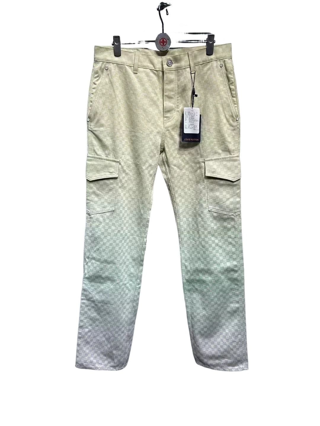 Louis Vuitton Louis Vuitton Gradient Damier Cargo Pants 32 Size US 32 / EU 48 - 1 Thumbnail