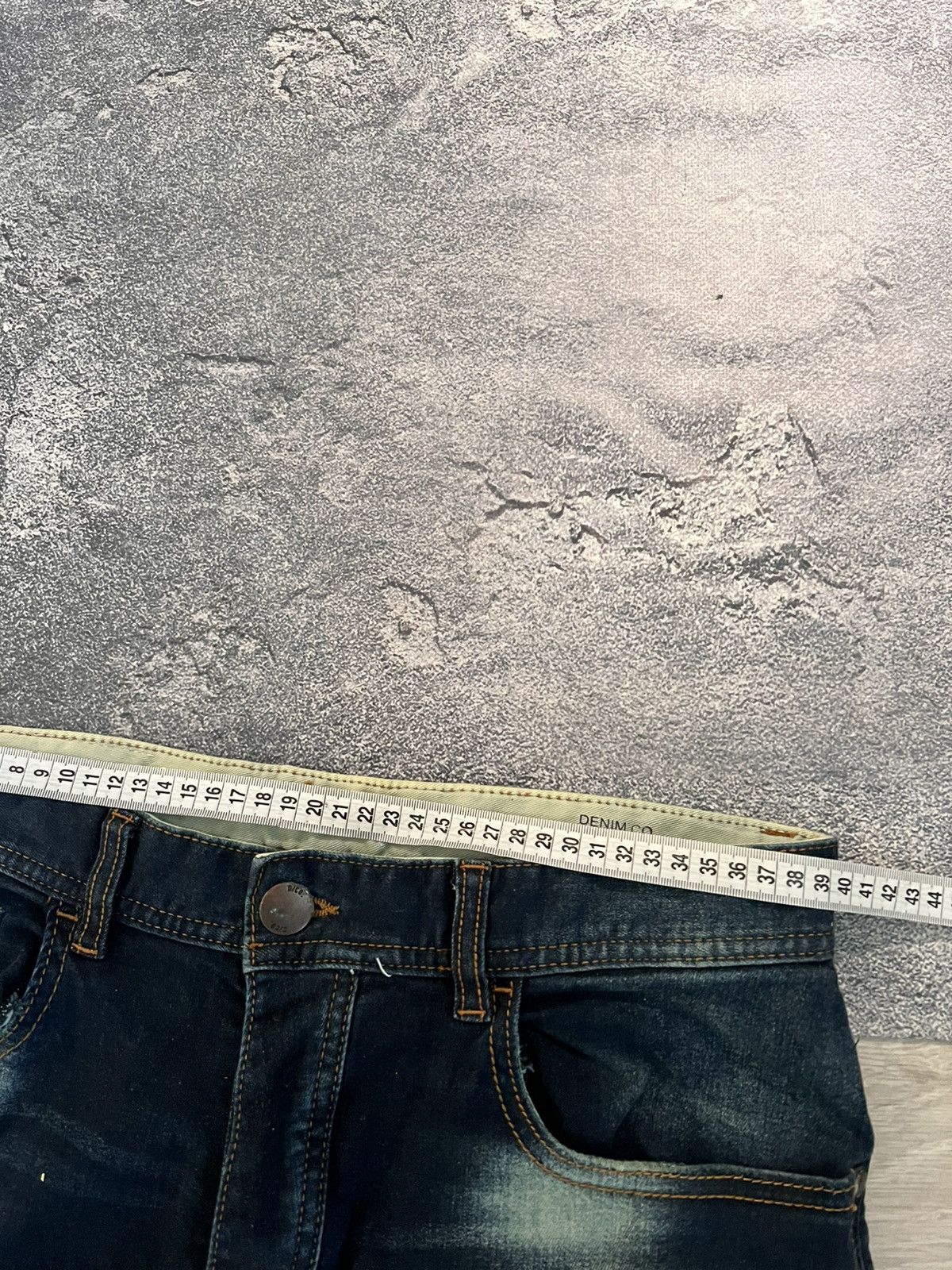 Vintage Heavy Washed Distressed Shredded Japanese Denim Size US 31 - 8 Thumbnail