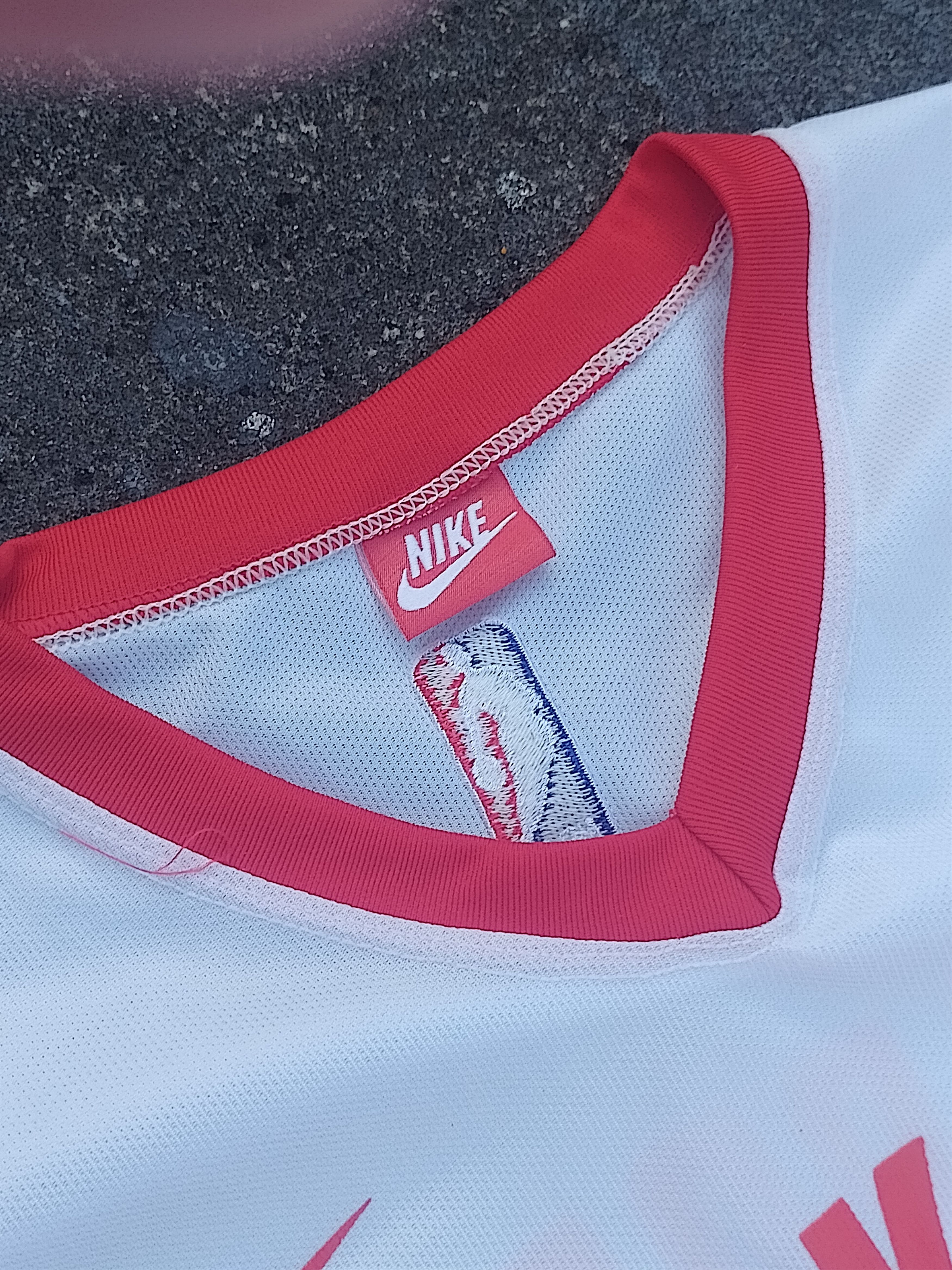Nike Rockets NBA Nike Official Shirt 13 Size US M / EU 48-50 / 2 - 5 Thumbnail
