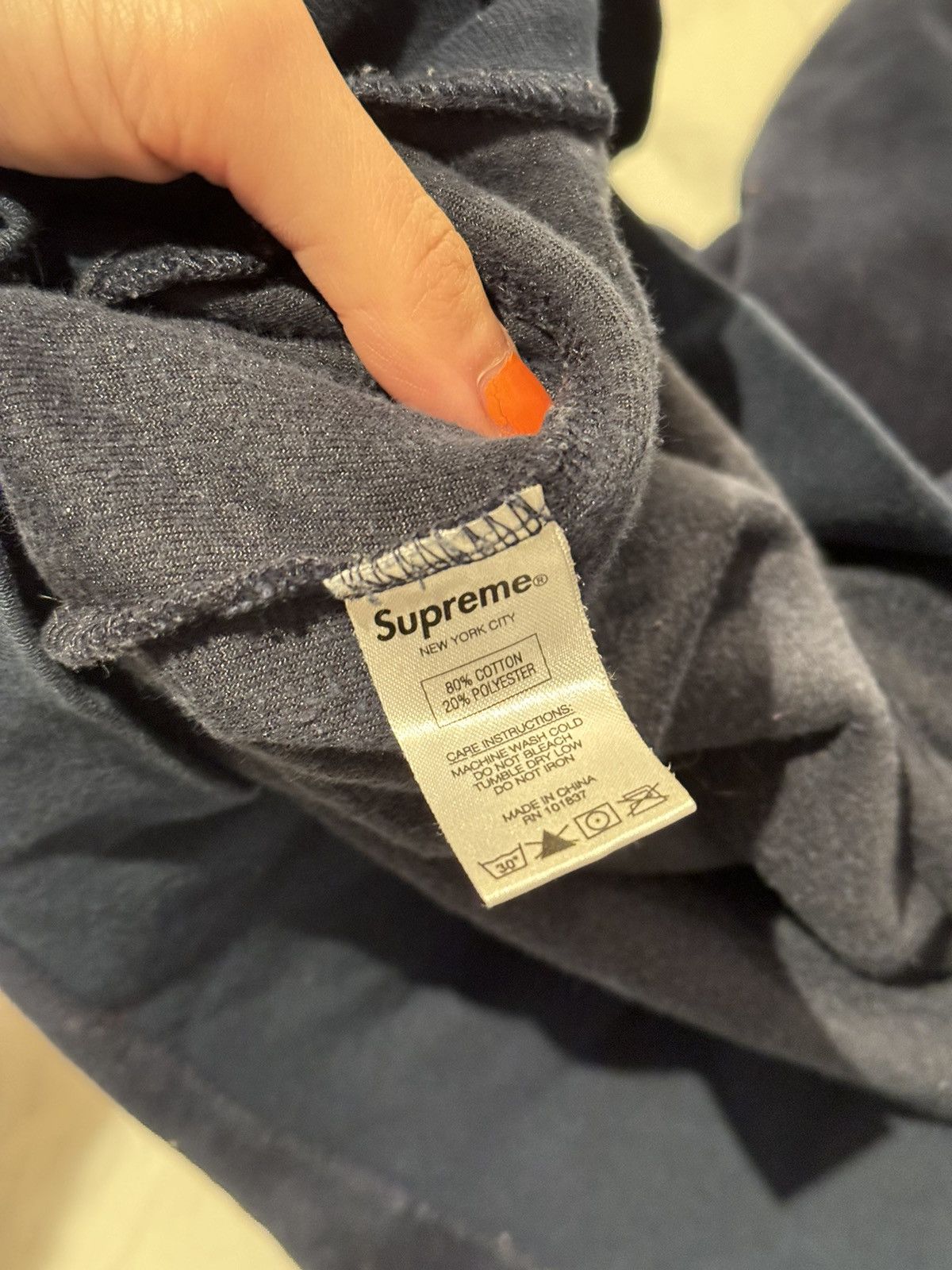 Supreme Supreme velour navy crew neck Size US L / EU 52-54 / 3 - 4 Thumbnail