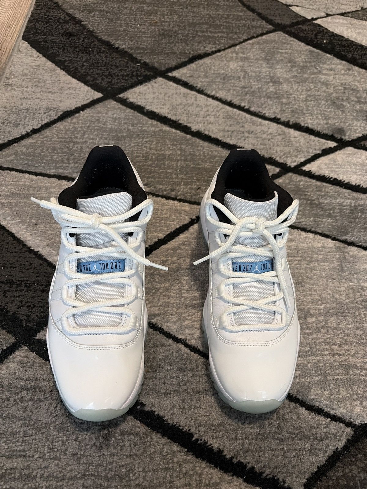 Jordan Brand JORDAN 11 RETRO LOW - LEGEND BLUE Size US 10 / EU 43 - 6 Thumbnail