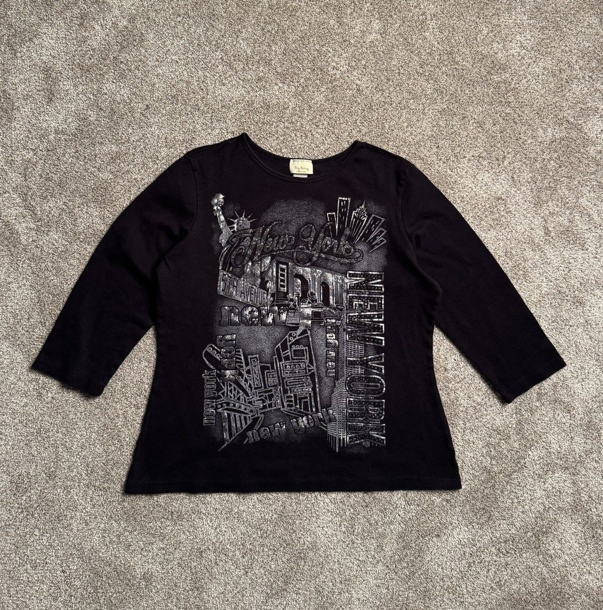 Other VINTAGE BIG BANG “NEW YORK” LONG SLEEVE Size XL / US 12-14 / IT 48-50 - 1 Thumbnail