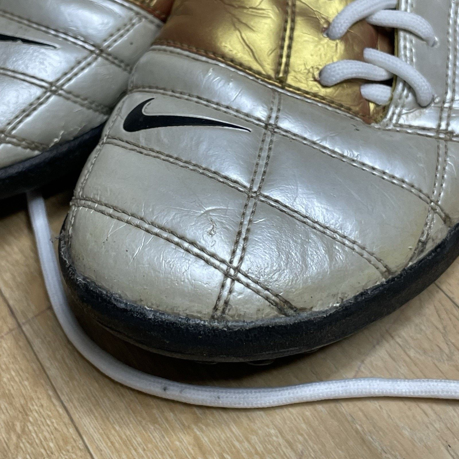 Nike vintage Nike Total 90 lll TF Shoes Astro Turf FootballSoccer Size US 7 / EU 40 - 10 Thumbnail