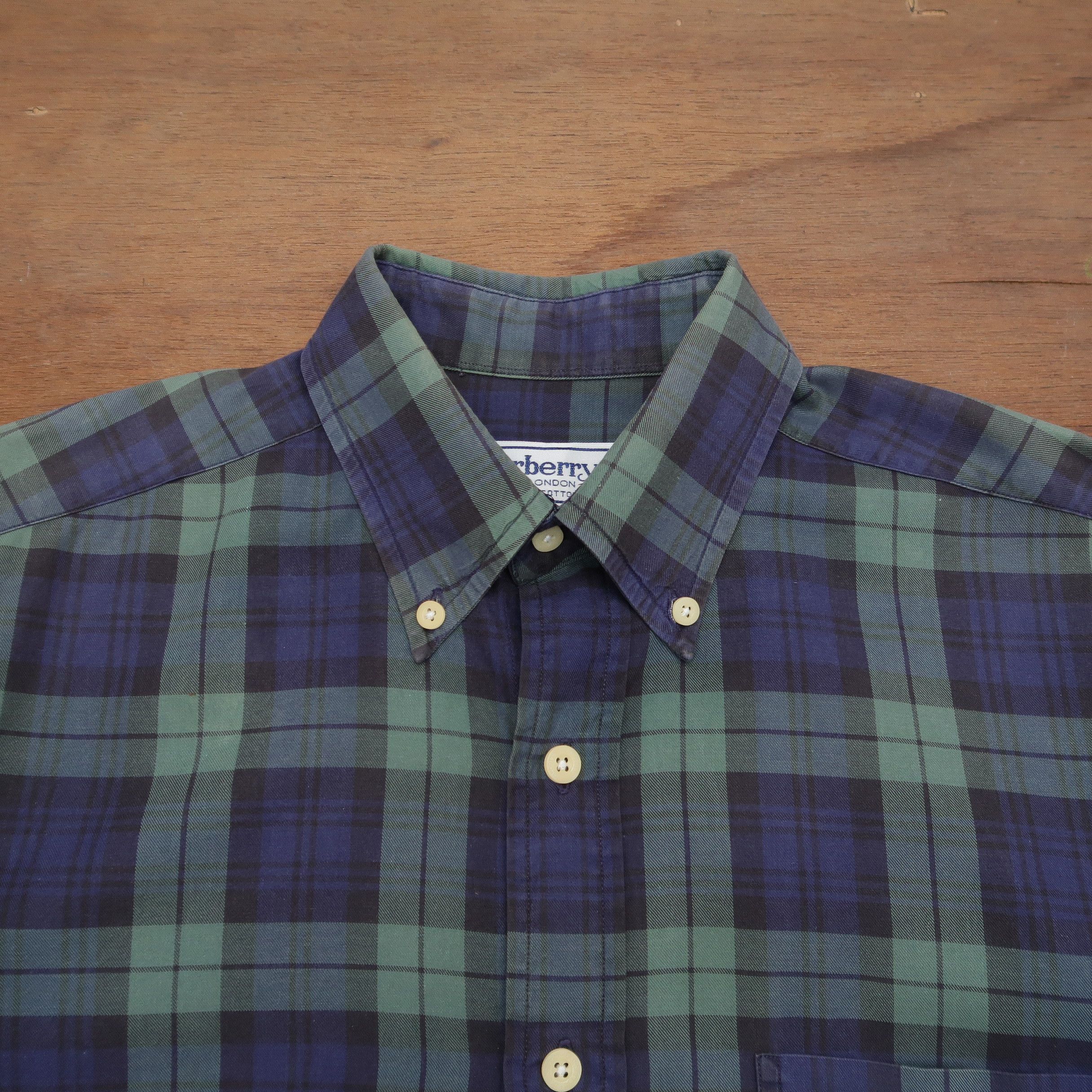 Burberry Vintage 90s Burberry Nova Check Old Logo Shirt Size US S / EU 44-46 / 1 - 3 Thumbnail