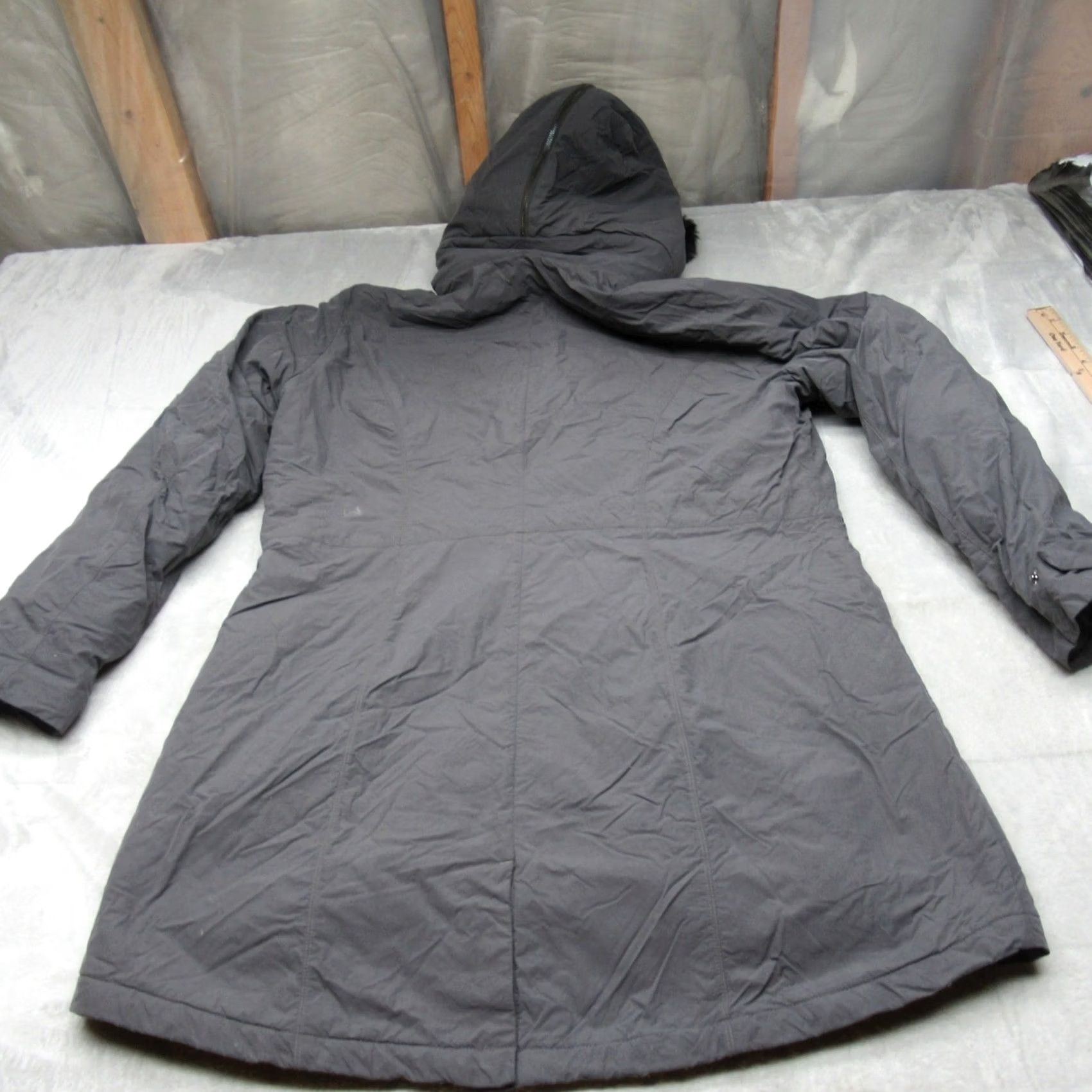 Athleta Athleta Jacket Women XL Gray Hooded Quilted Insulated Full Zip Parka Coat Size XL / US 12-14 / IT 48-50 - 7 Thumbnail