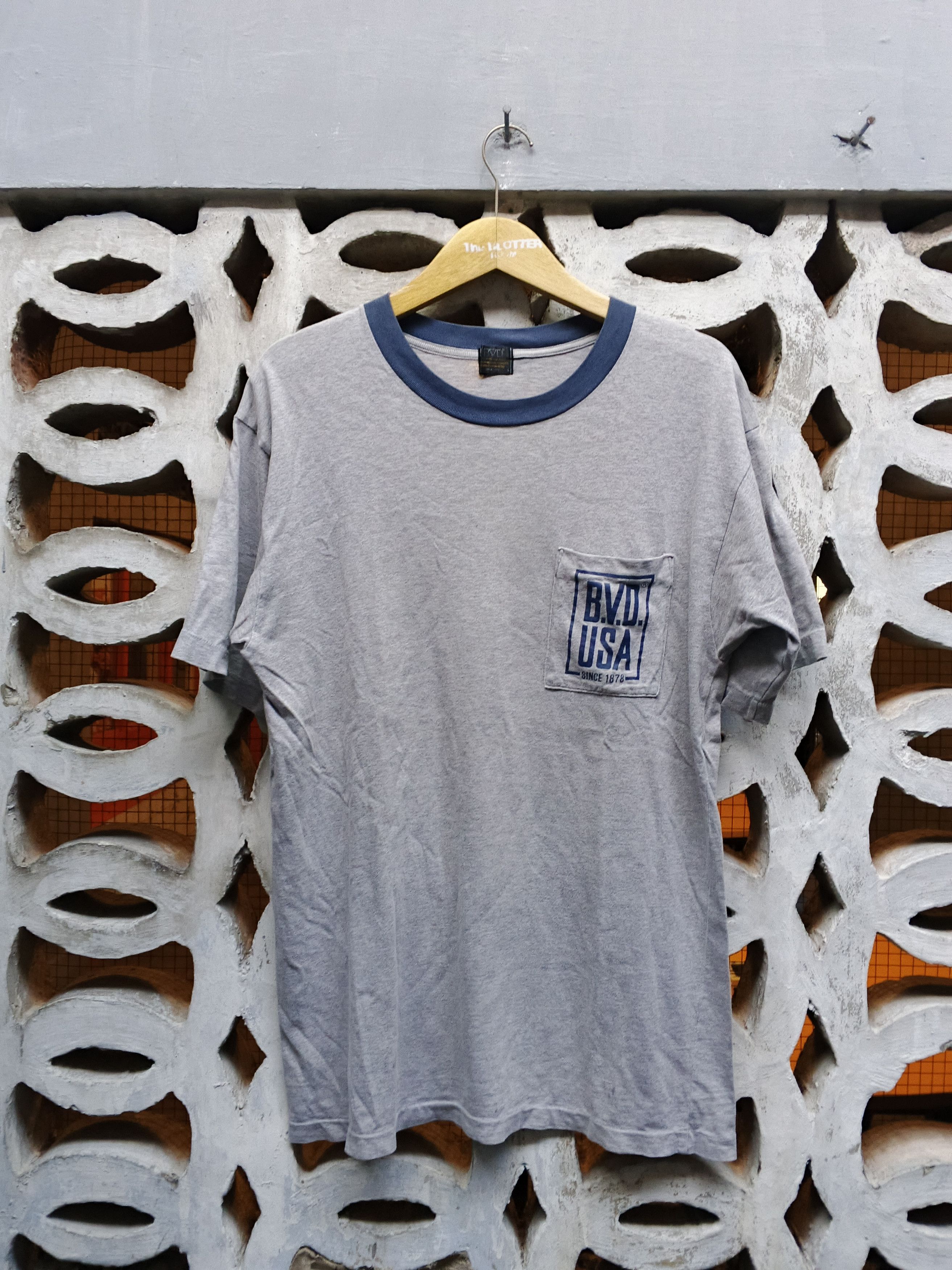Vintage Vintage BVD tee Size US L / EU 52-54 / 3 - 2 Thumbnail