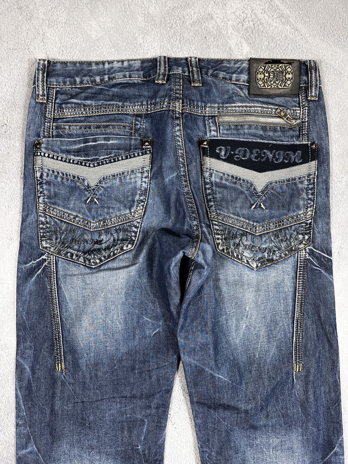 Vintage Vintage Y2K Japanese faded denim jeans streetwear size 34 Size US 34 / EU 50 - 4 Thumbnail