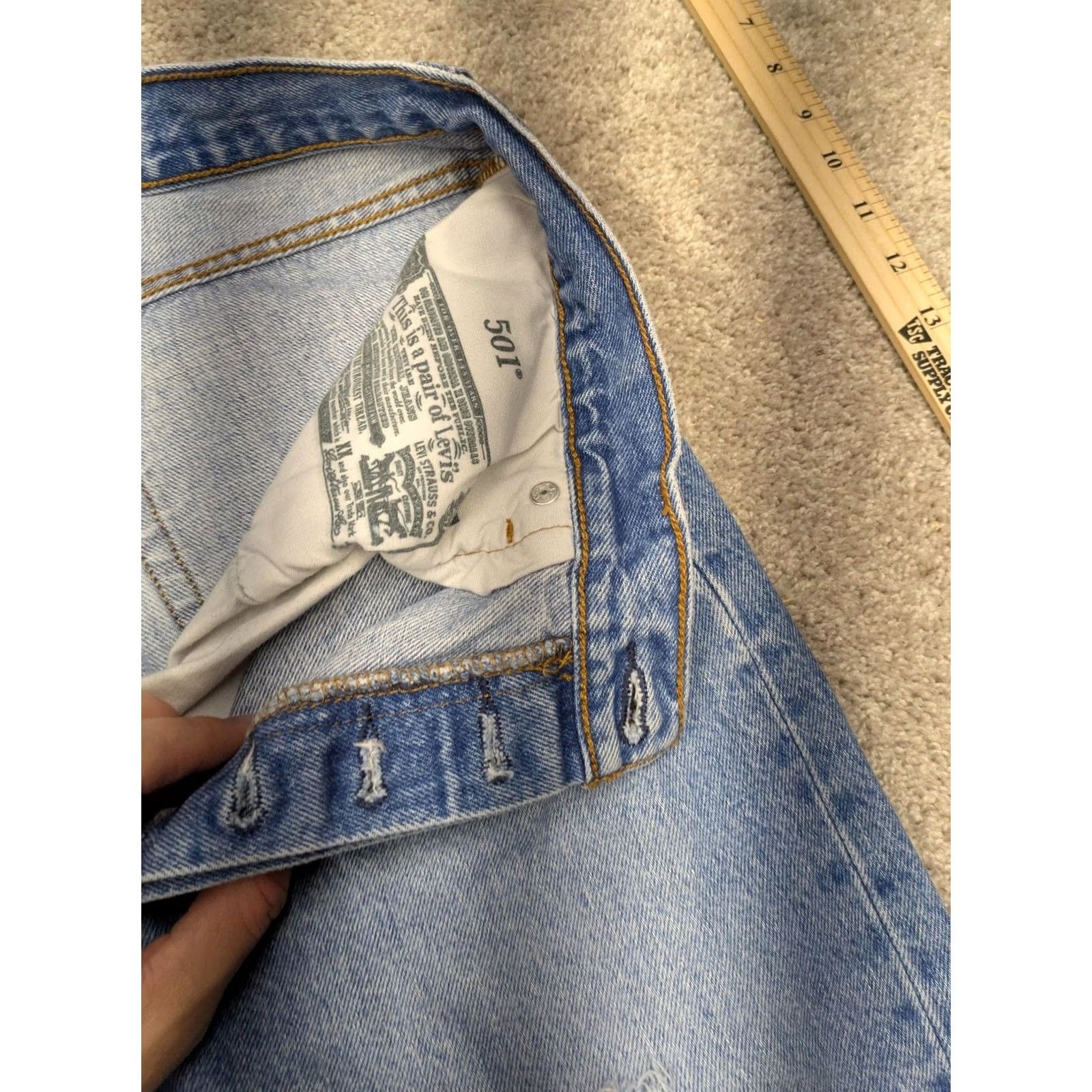 Levi's Levi's 501 XX Jeans Mens 34x30 Blue Light Straight Distressed Knees Button Fly Size US 34 / EU 50 - 4 Thumbnail