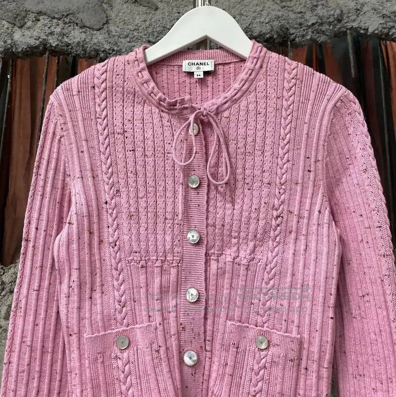 Chanel Chanel Pink Long Sleeve Pullover Sweater . Size XXS / US 00 / IT 34 - 3 Thumbnail