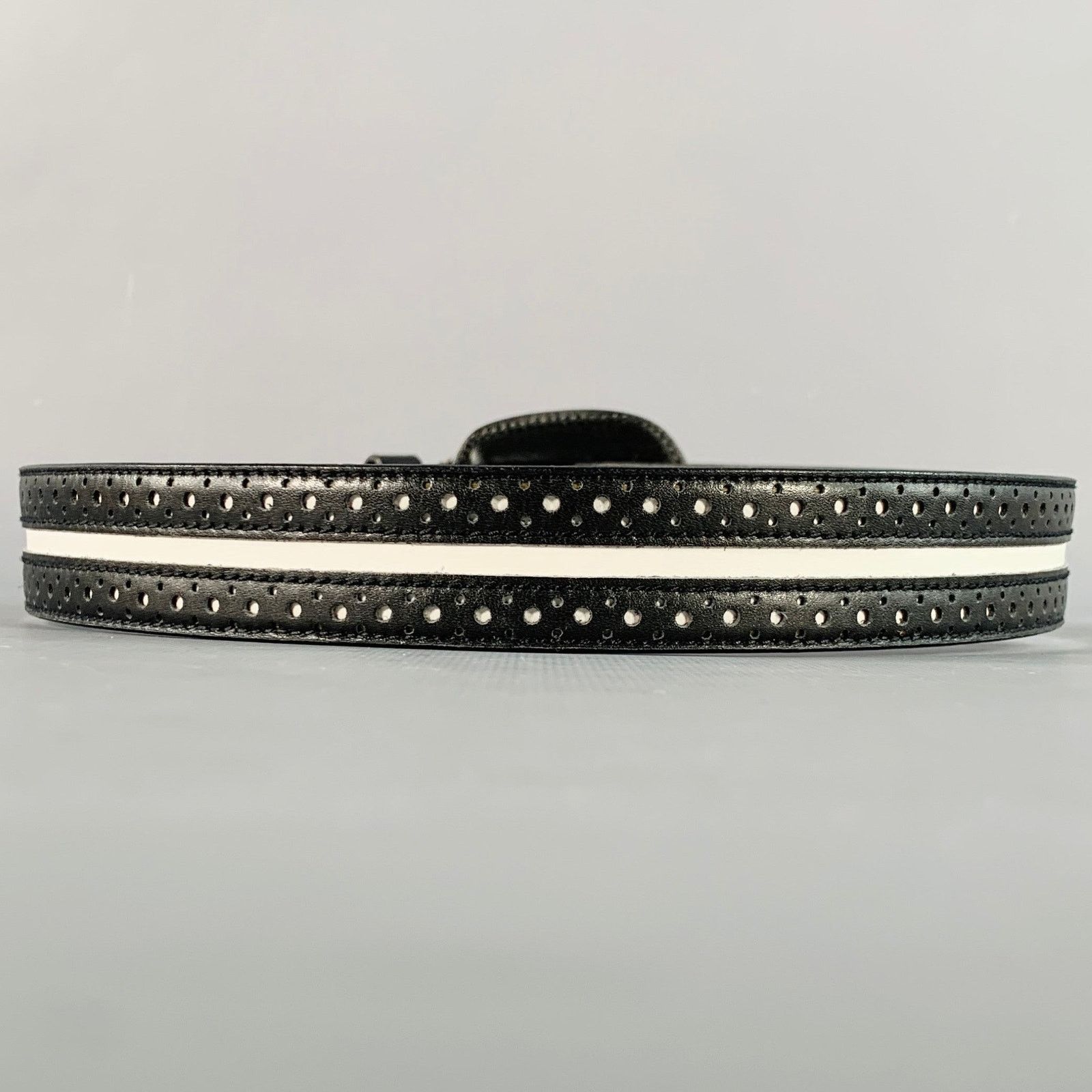 Other LAUREL Size S Black White Perforated Two Tone Leather Belt Size ONE SIZE - 3 Thumbnail