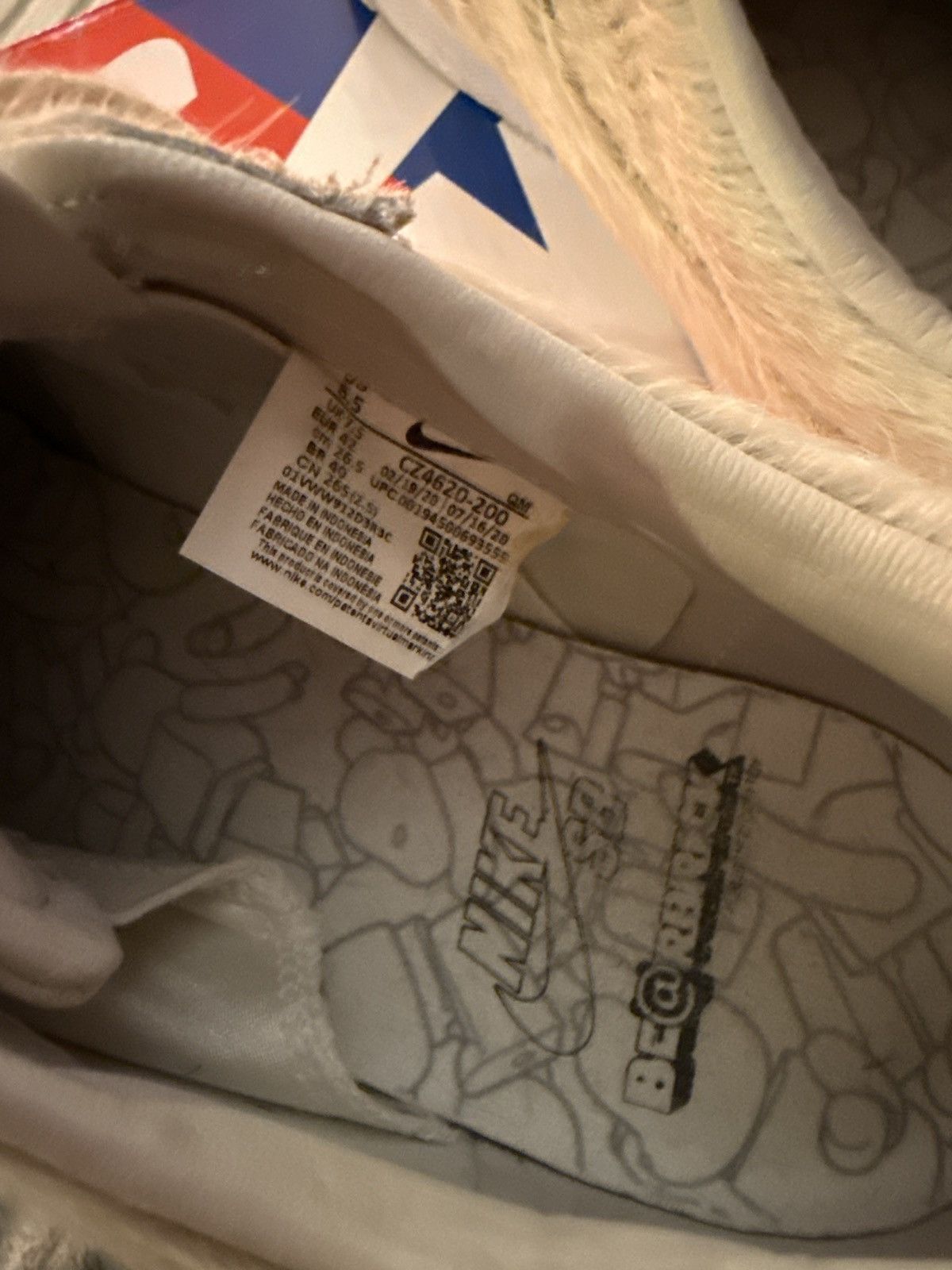 Nike Nike Dunk Low Medicom Bearbrick Size US 8.5 / EU 41-42 - 6 Thumbnail