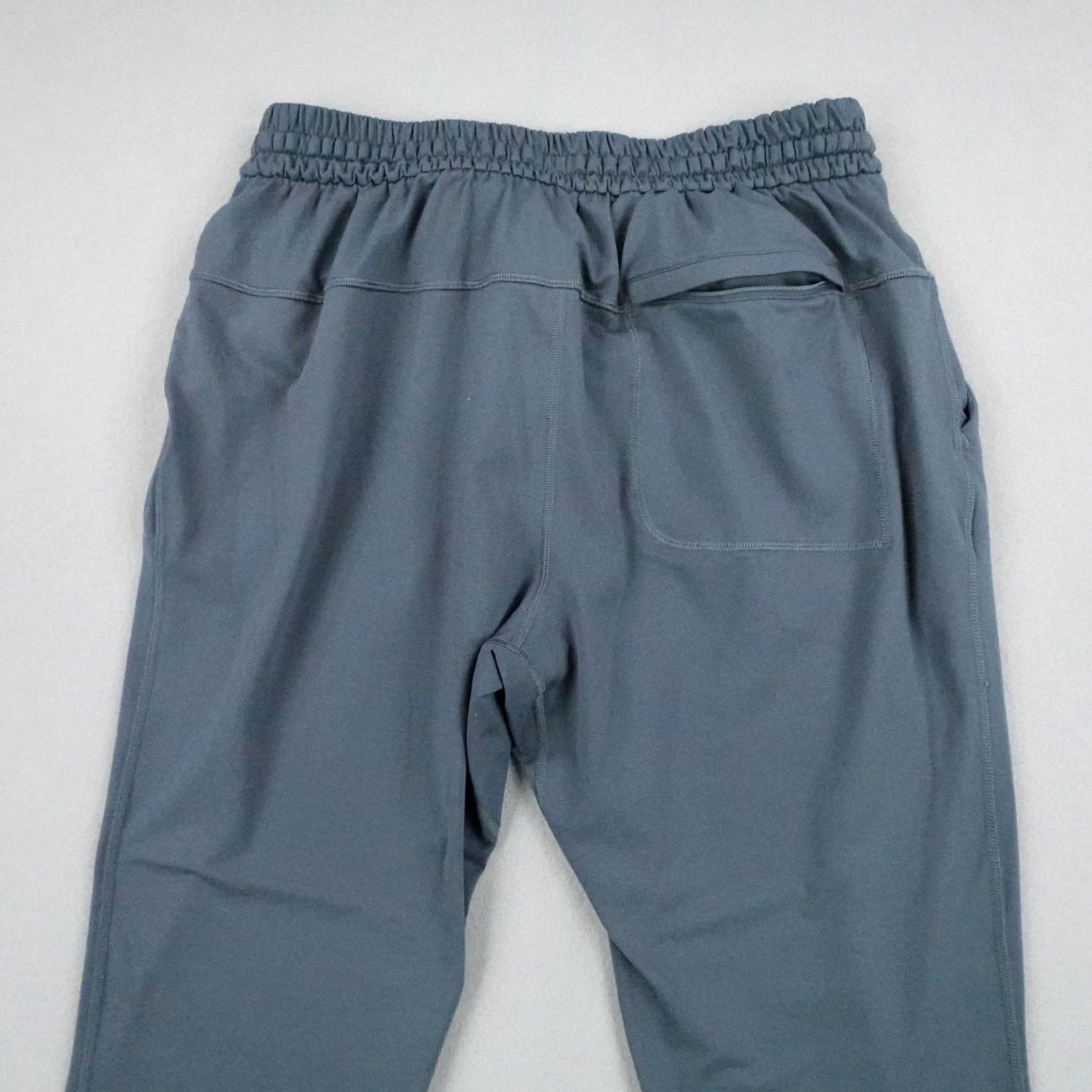 Lululemon Lululemon Pants Mens L Blue Tapered Jersey Jogger Sweats Sweatpants Athletic Regular Size L Size US L / EU 52-54 / 3 - 5 Thumbnail
