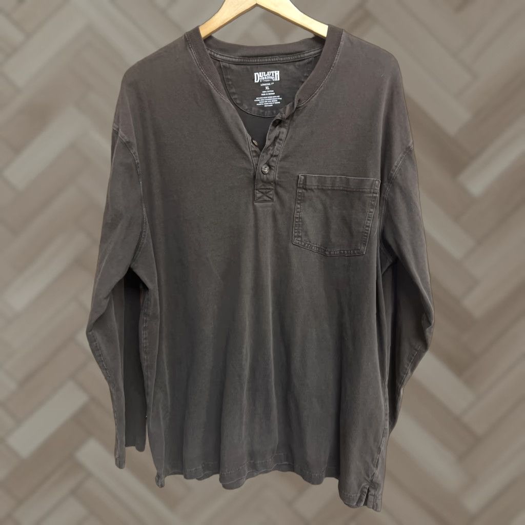 Vintage Duluth Mens Henley T-Shirt Relaxed Fit Long Sleeve Cotton Brown XL T-Shirt Size US XL / EU 56 / 4 - 1 Thumbnail
