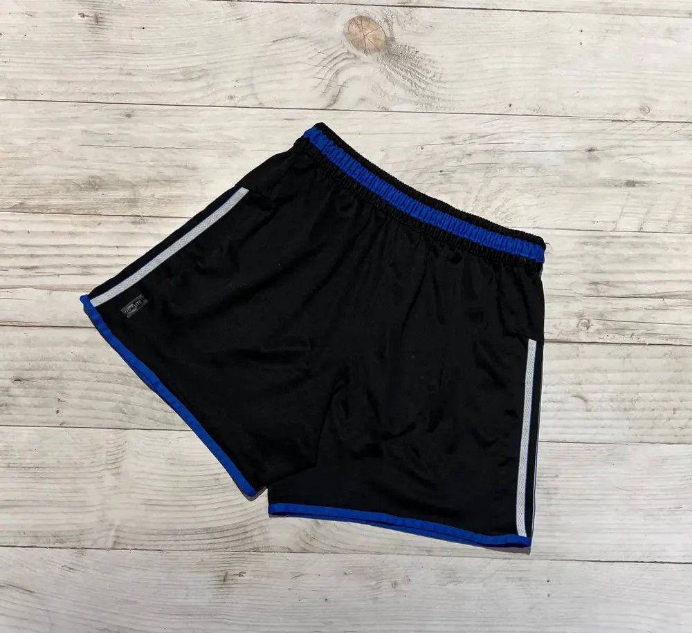Adidas Vintage Adidas New Castle United 1999 2001 Home Shorts Size US 32 / EU 48 - 9 Thumbnail