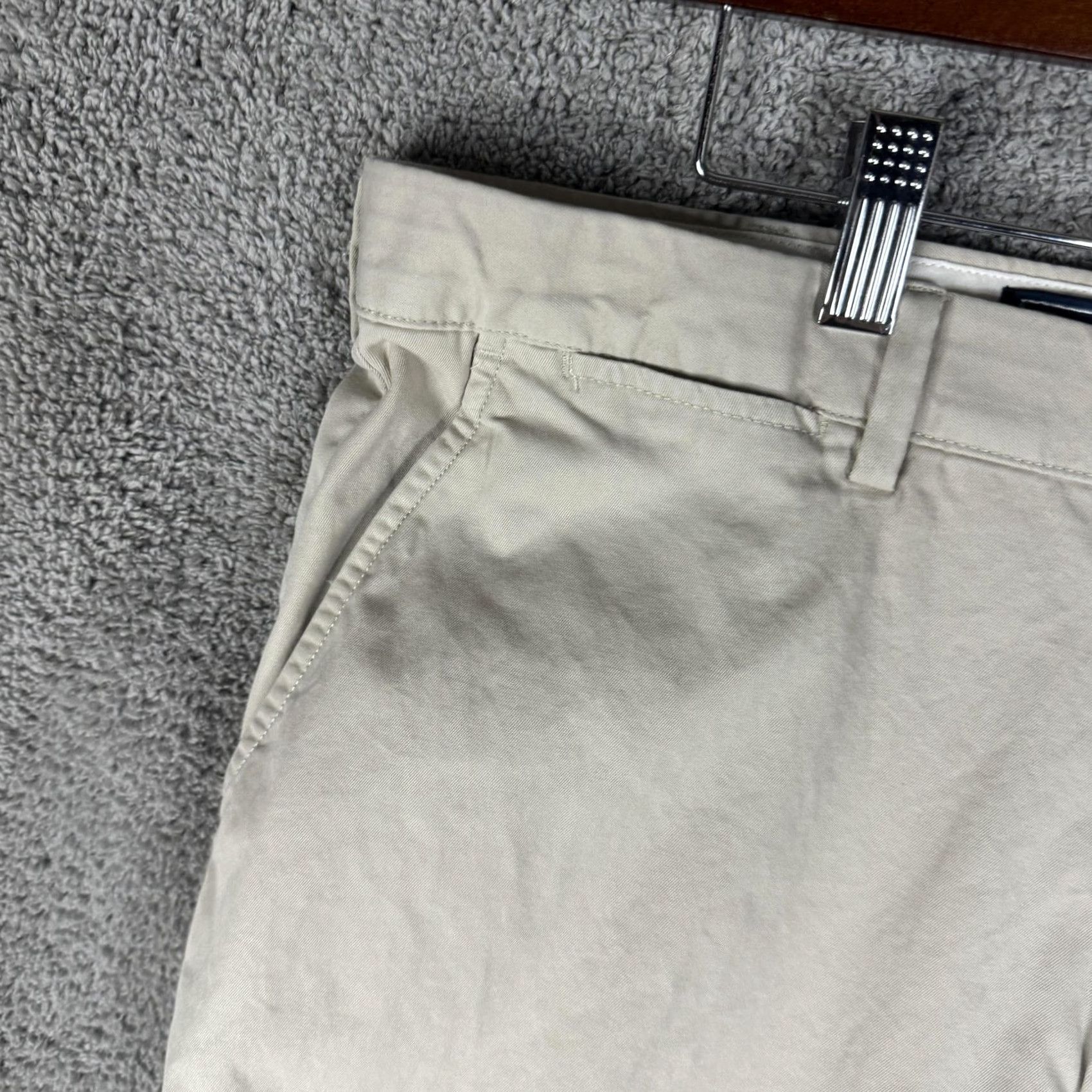 Polo Ralph Lauren Polo Ralph Lauren Chino Pants Mens 34x30 Beige Khaki Cotton Flat Front Casual Pants Men Beige 34/30 Slim Straight Front Zip Size US S / EU 44-46 / 1 - 2 Thumbnail