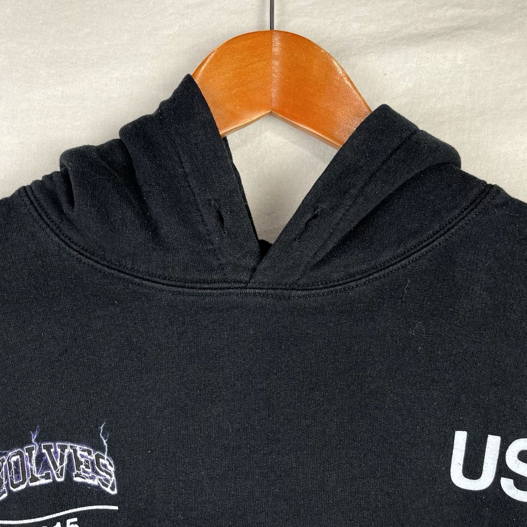 Darc Sport Darc Sport Hoodie Men Medium Fleece Sweatshirt Black Wolves 303 of 1000 Graphic Print Pullover Adult Regular Size US M / EU 48-50 / 2 - 4 Thumbnail