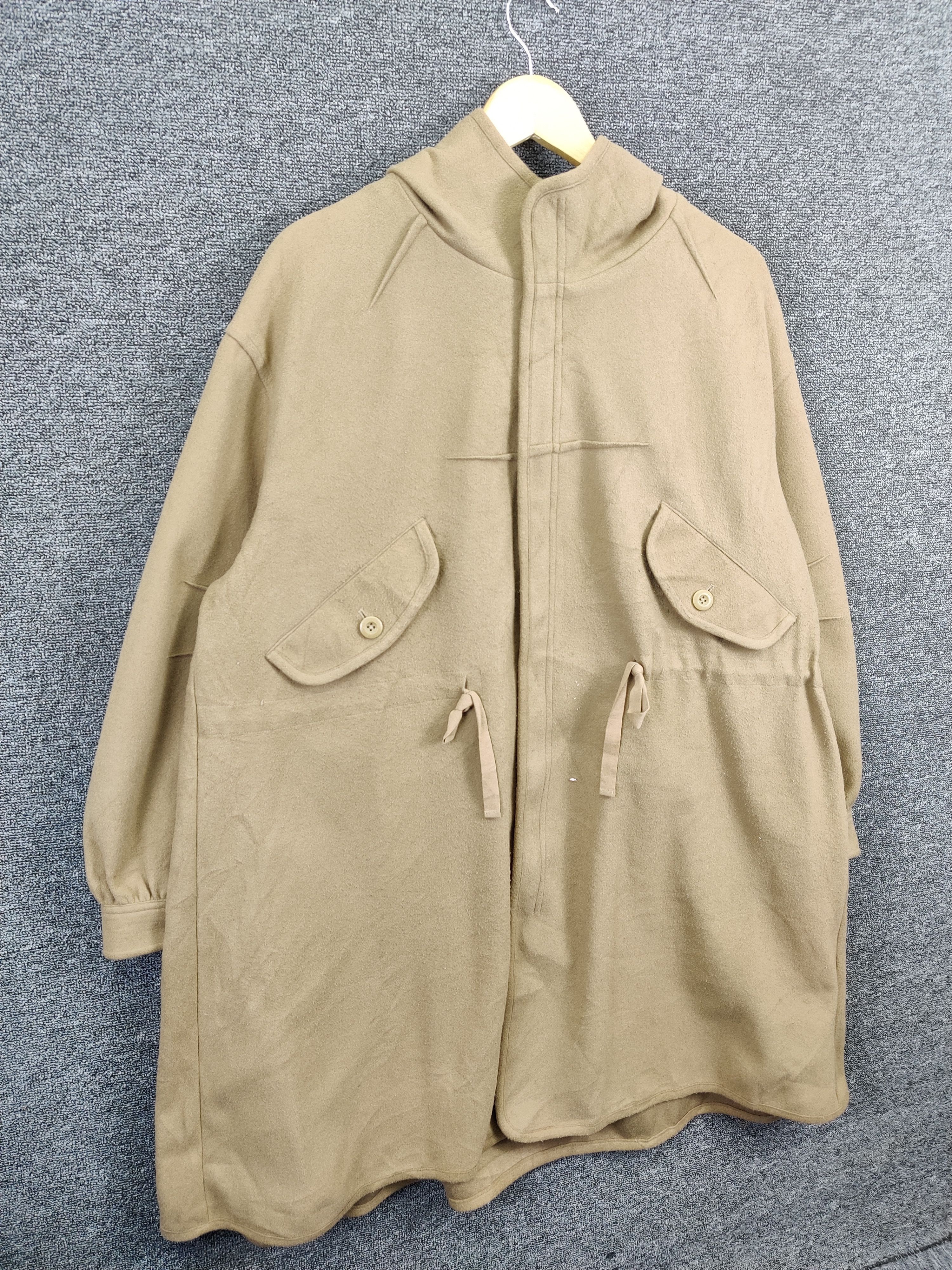 GU × Undercover Gu x Undercover Back Gather Oversize Coat Size US XL / EU 56 / 4 - 5 Thumbnail