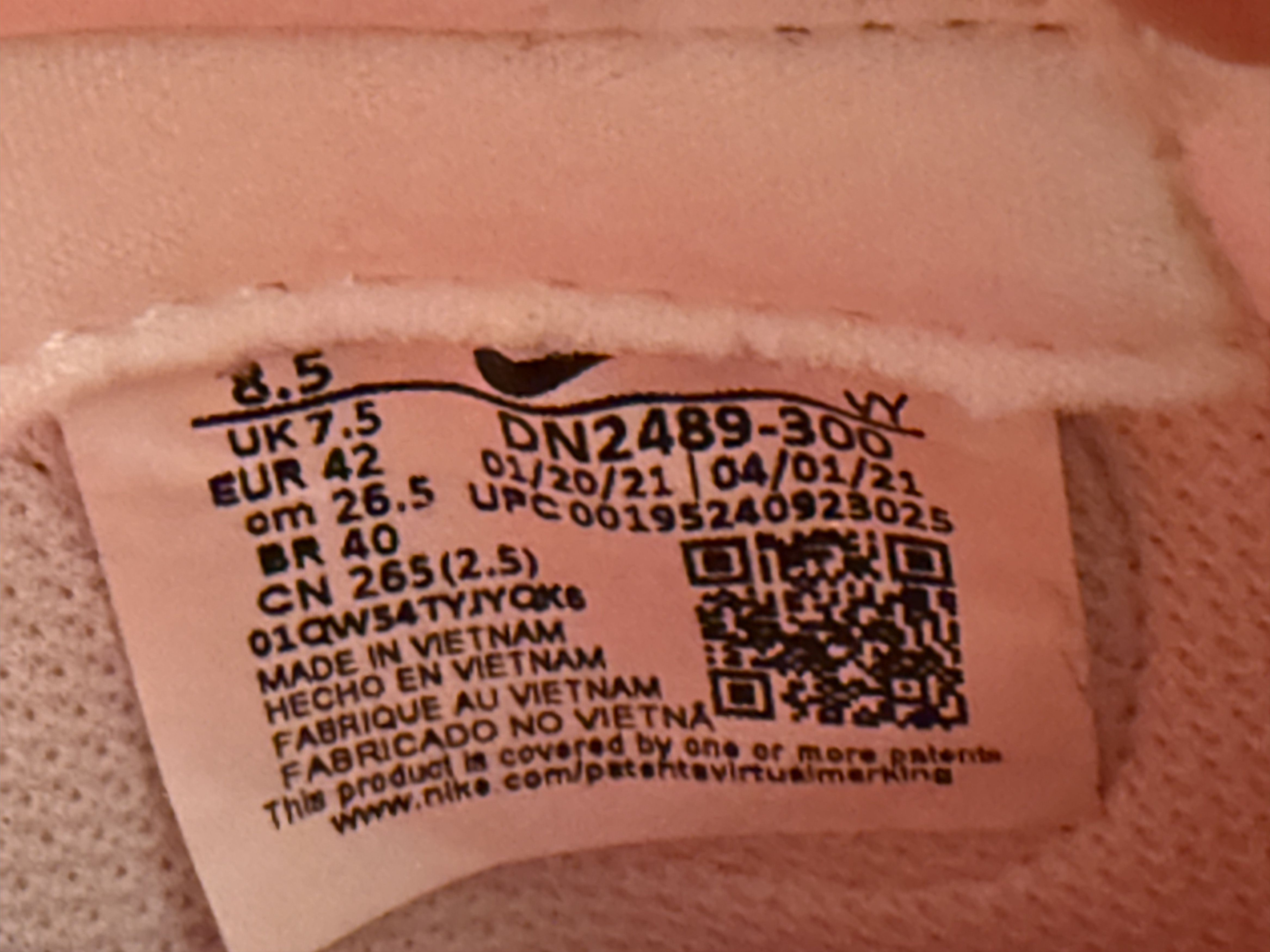 Nike Nike Dunk Low SE NY vs. NY Size US 8.5 / EU 41-42 - 8 Thumbnail