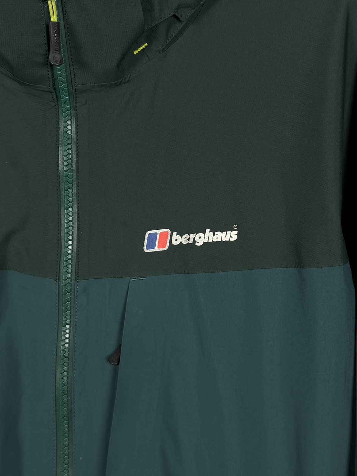 Berghaus Berghaus Gore-Tex Jacket Waterproof Windbreaker Outdoor XXL Size US XXL / EU 58 / 5 - 6 Thumbnail