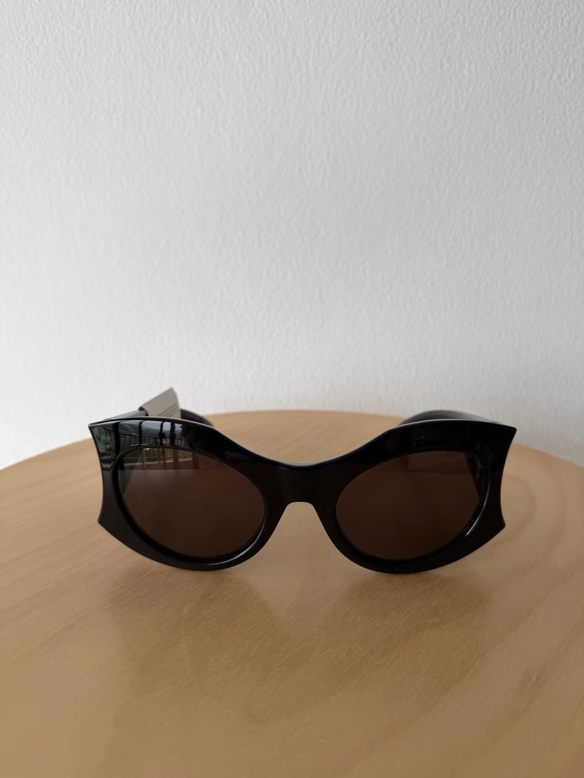 Balenciaga New Balenciaga sunglasses womens BB0256s 001 black rrp $920 Size ONE SIZE - 2 Thumbnail