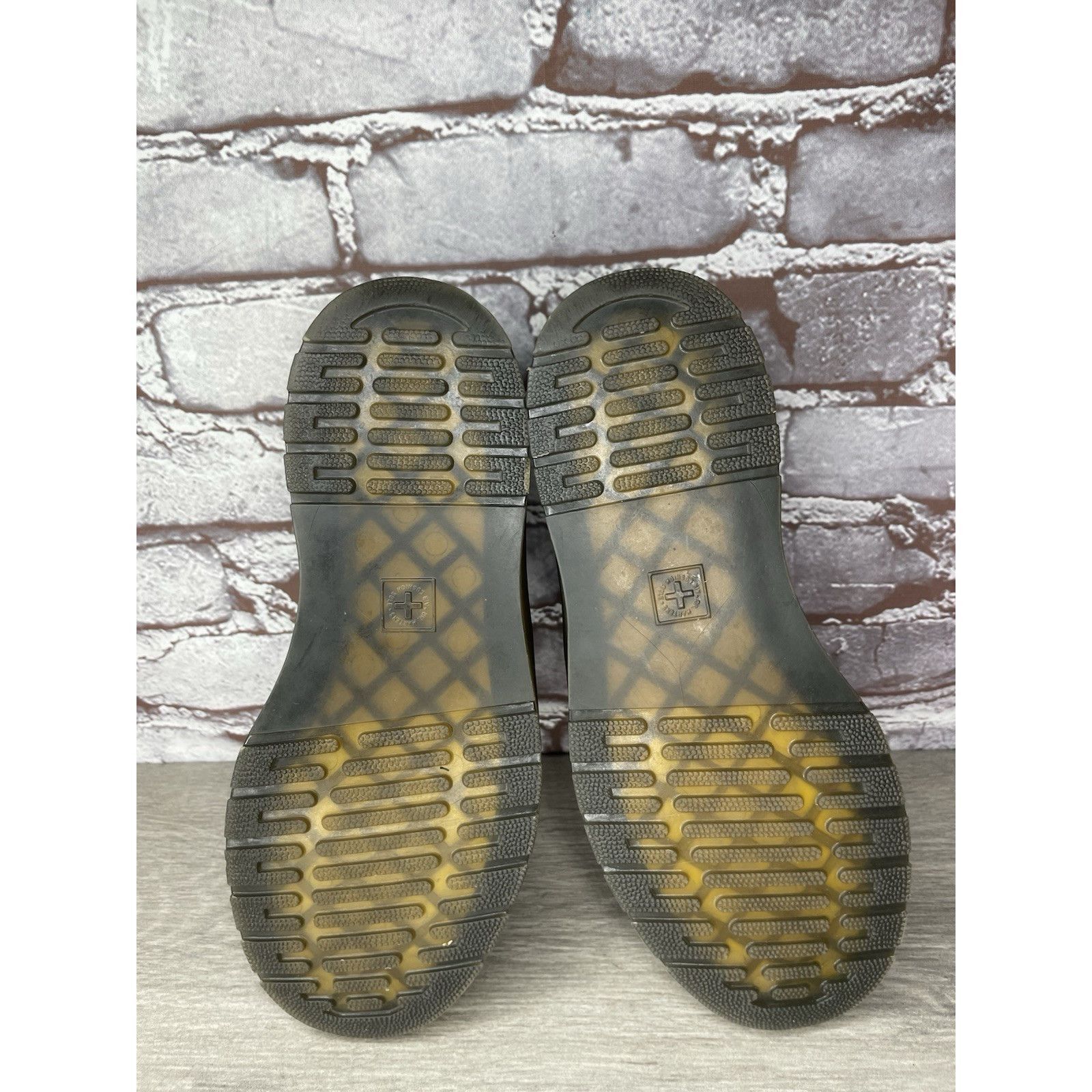 Dr. Martens DR MARTENS Air Wair ZAVALALO Unisex Black Leather Shoes Wome Size US 7 / IT 37 - 16 Thumbnail