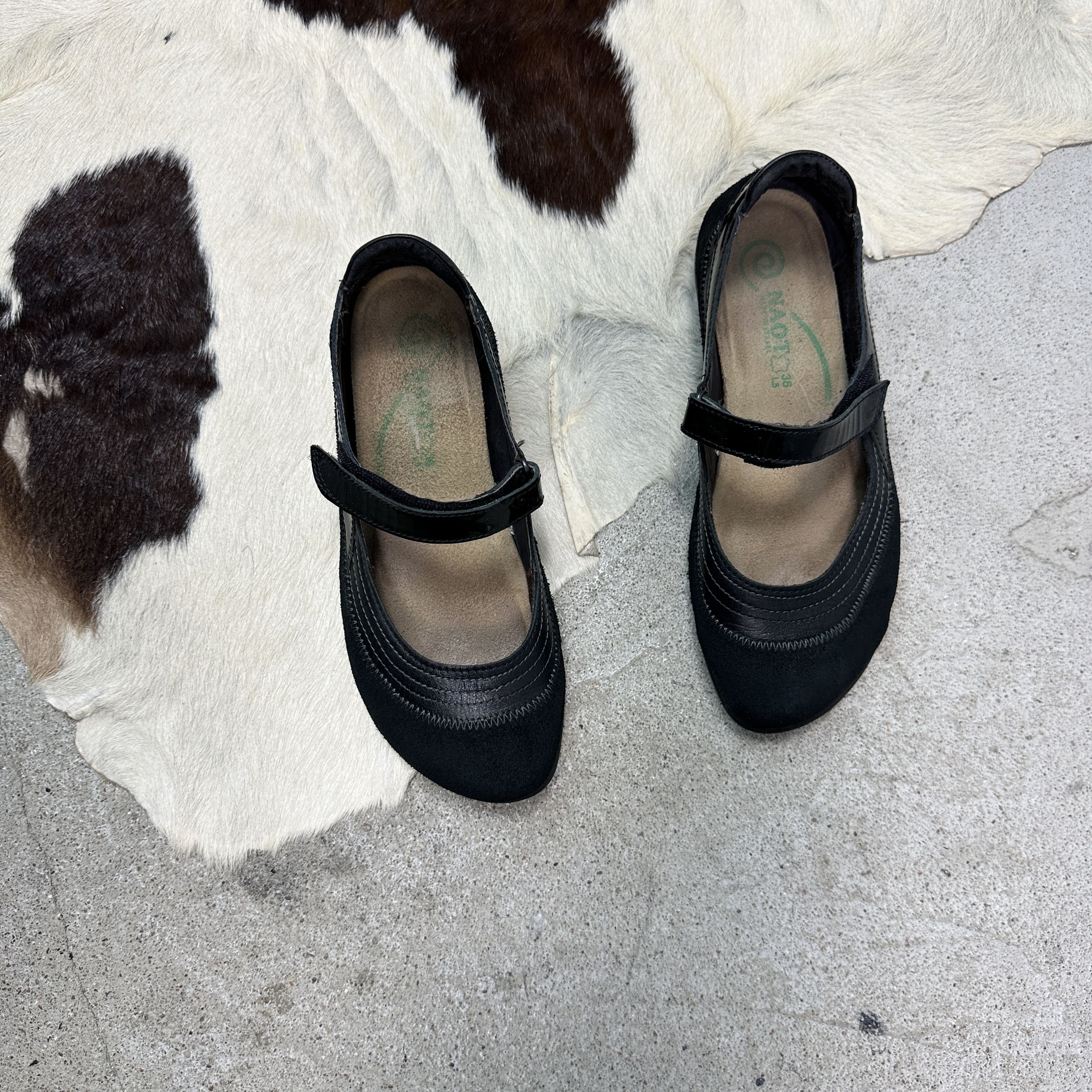 Vintage Vintage Avant Garde Velcro Straps Suede Mary Jane Y2K Size US 6 / IT 36 - 3 Thumbnail
