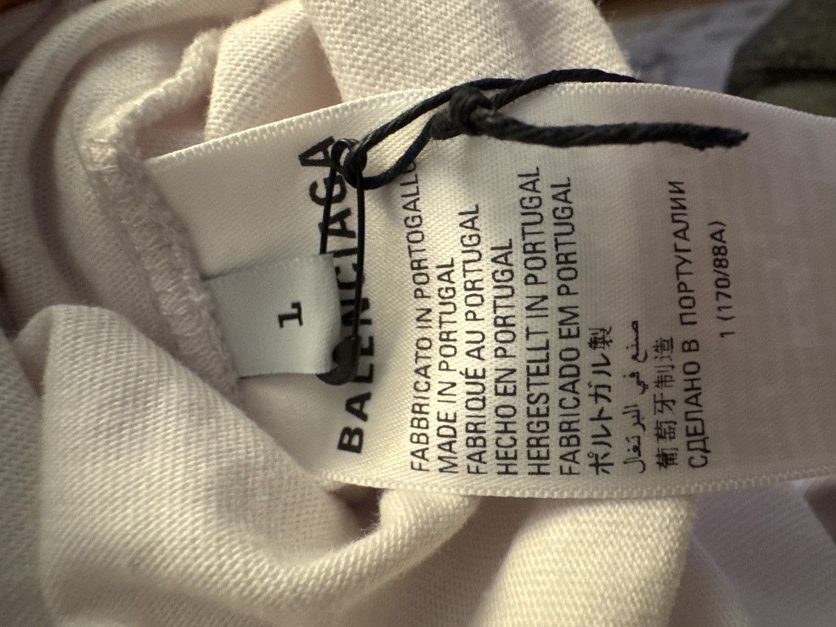 Balenciaga Balenciaga T-Shirt Size US S / EU 44-46 / 1 - 9 Thumbnail