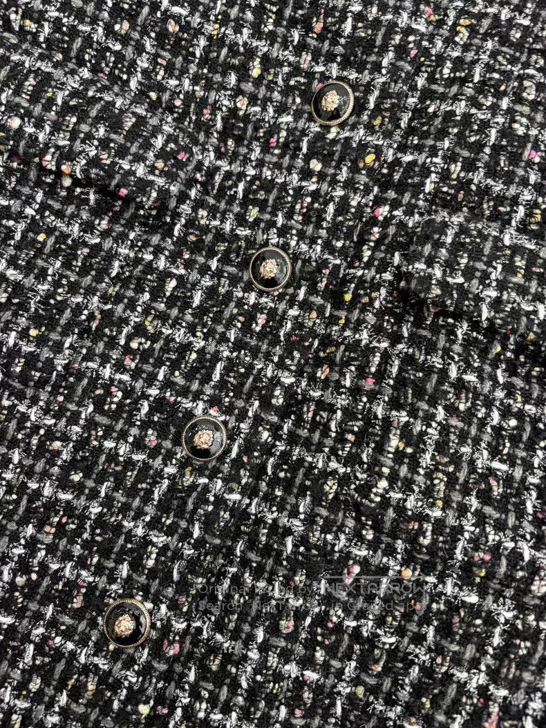 Chanel Chanel Handicraft workshop black and white with tweed shor Size XS / US 0-2 / IT 36-38 - 3 Thumbnail