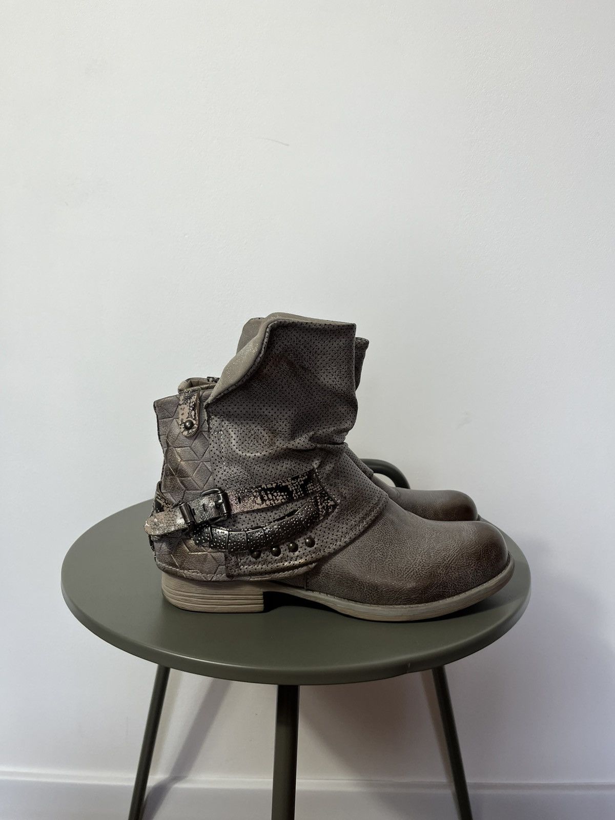 Other Avant-Garde Metallic Distressed Mid Boots Size 38 Size US 7 / IT 37 - 2 Thumbnail