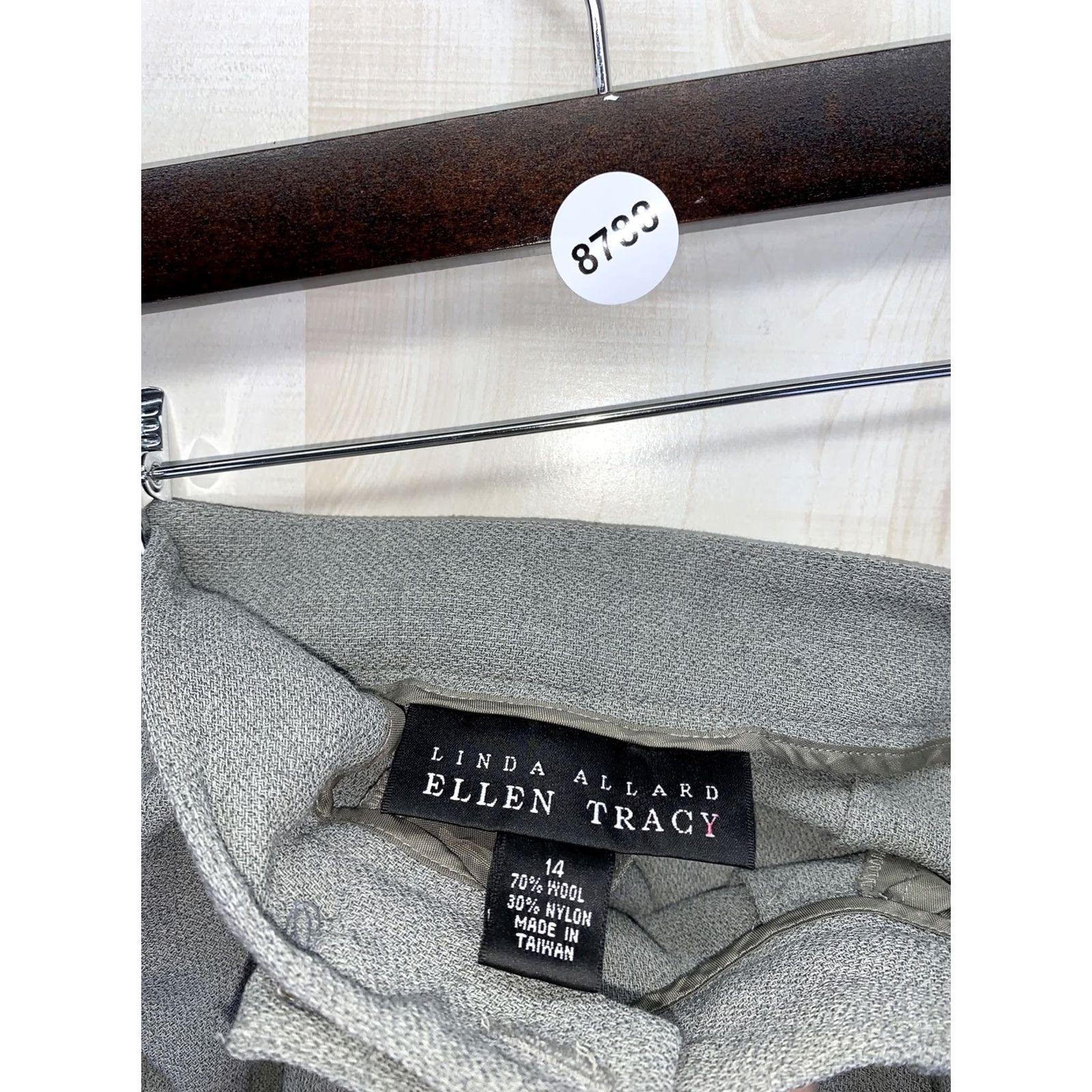 Ellen Tracy Linda Allard Ellen Tracy Pants Women 14 Gray Wool Wide-Leg Ankle Size 14 Casual Workwear Size 36" / US 14 / IT 50 - 7 Thumbnail