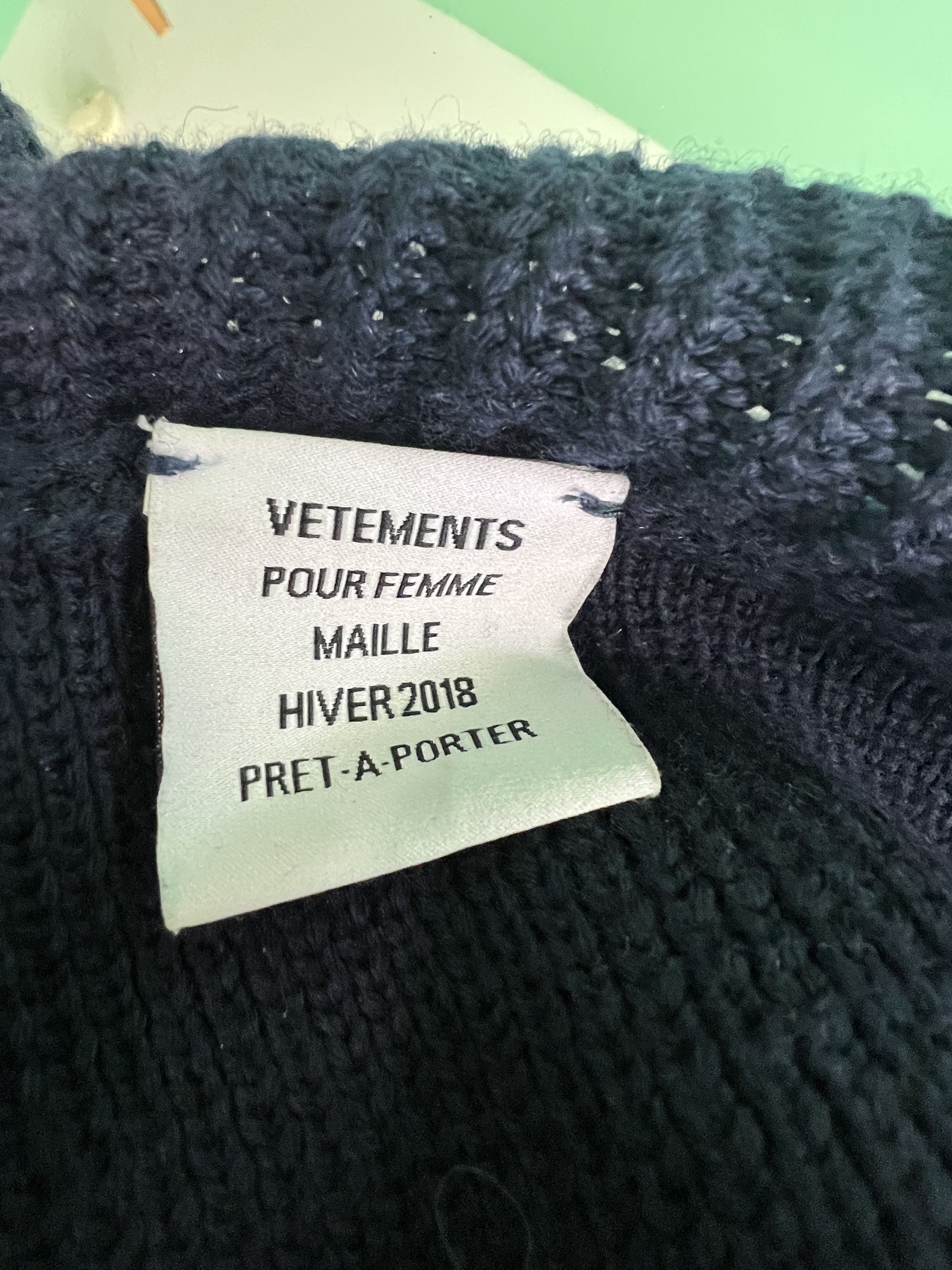 Vetements 3' x 3' cardigan FW18 Size US XXL / EU 58 / 5 - 4 Thumbnail