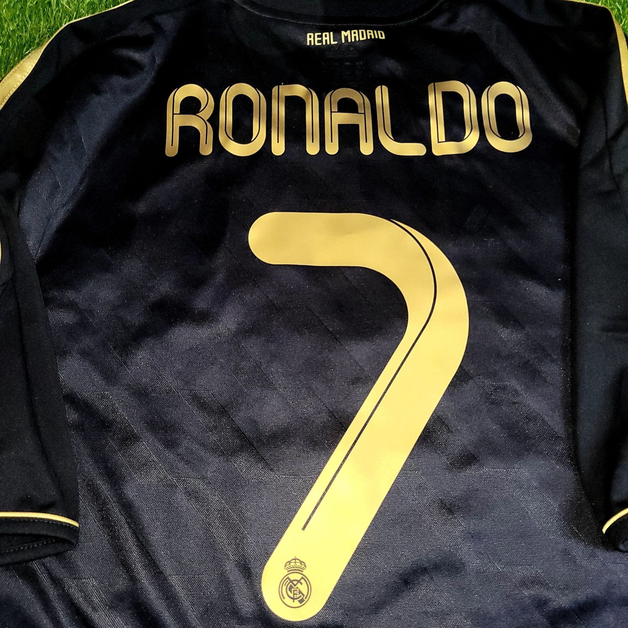 Adidas Ronaldo Real Madrid 2011 2012 Away Soccer Jersey XL Size US XL / EU 56 / 4 - 4 Thumbnail