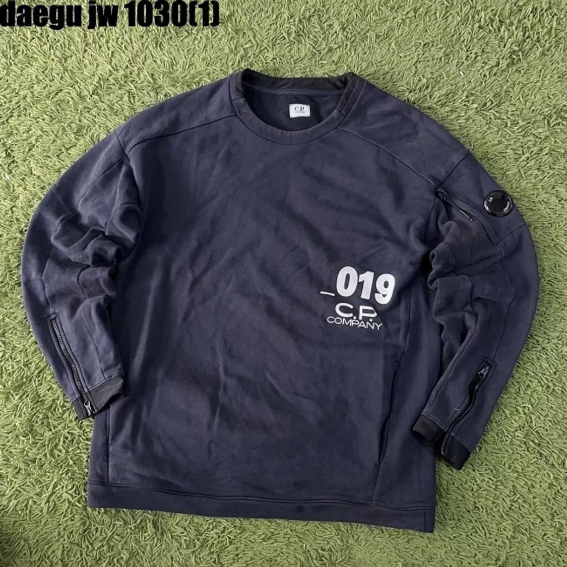 C.P. Company C.P. Company Retro Vintage Sweatshirt Size US M / EU 48-50 / 2 - 1 Thumbnail