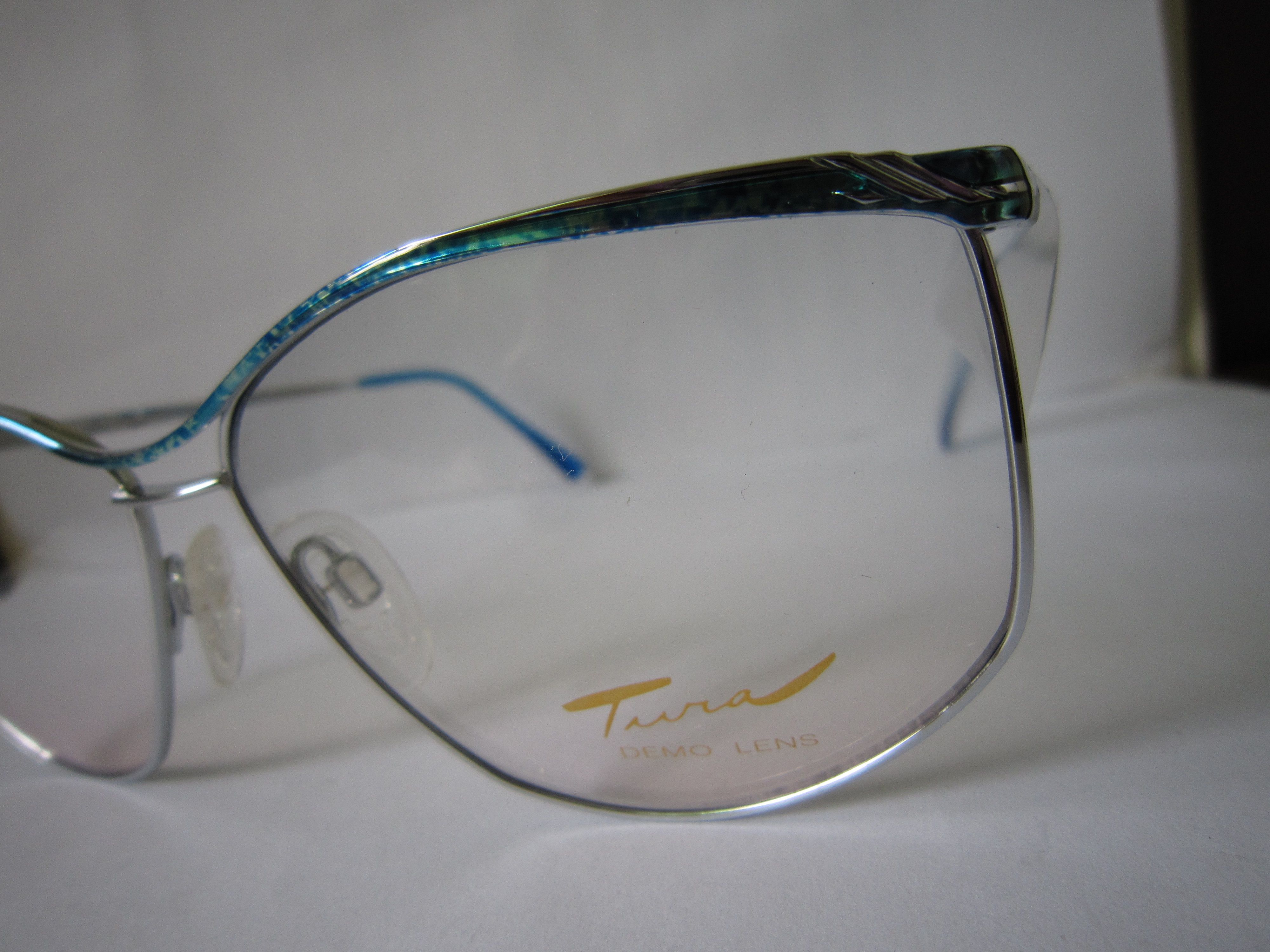 Vintage Vintage 80s TURA Mod 2402 Woman Eyeglasses Frame Japan Size ONE SIZE - 3 Thumbnail