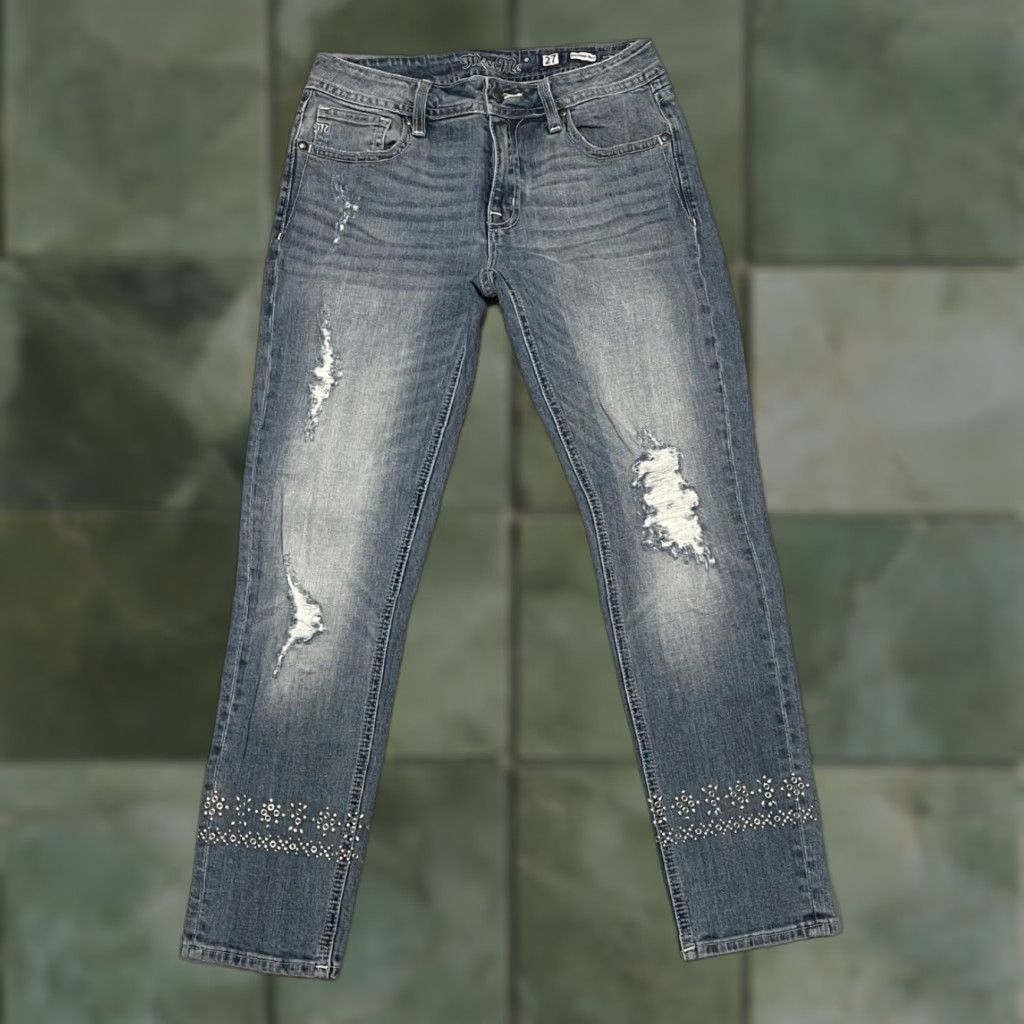 Miss Me Miss Me Distressed Boyfriend Ankle Jeans Size 27 Denim Blue Jeans W/Bedazzlement Size 27" / US 4 / IT 40 - 1 Thumbnail