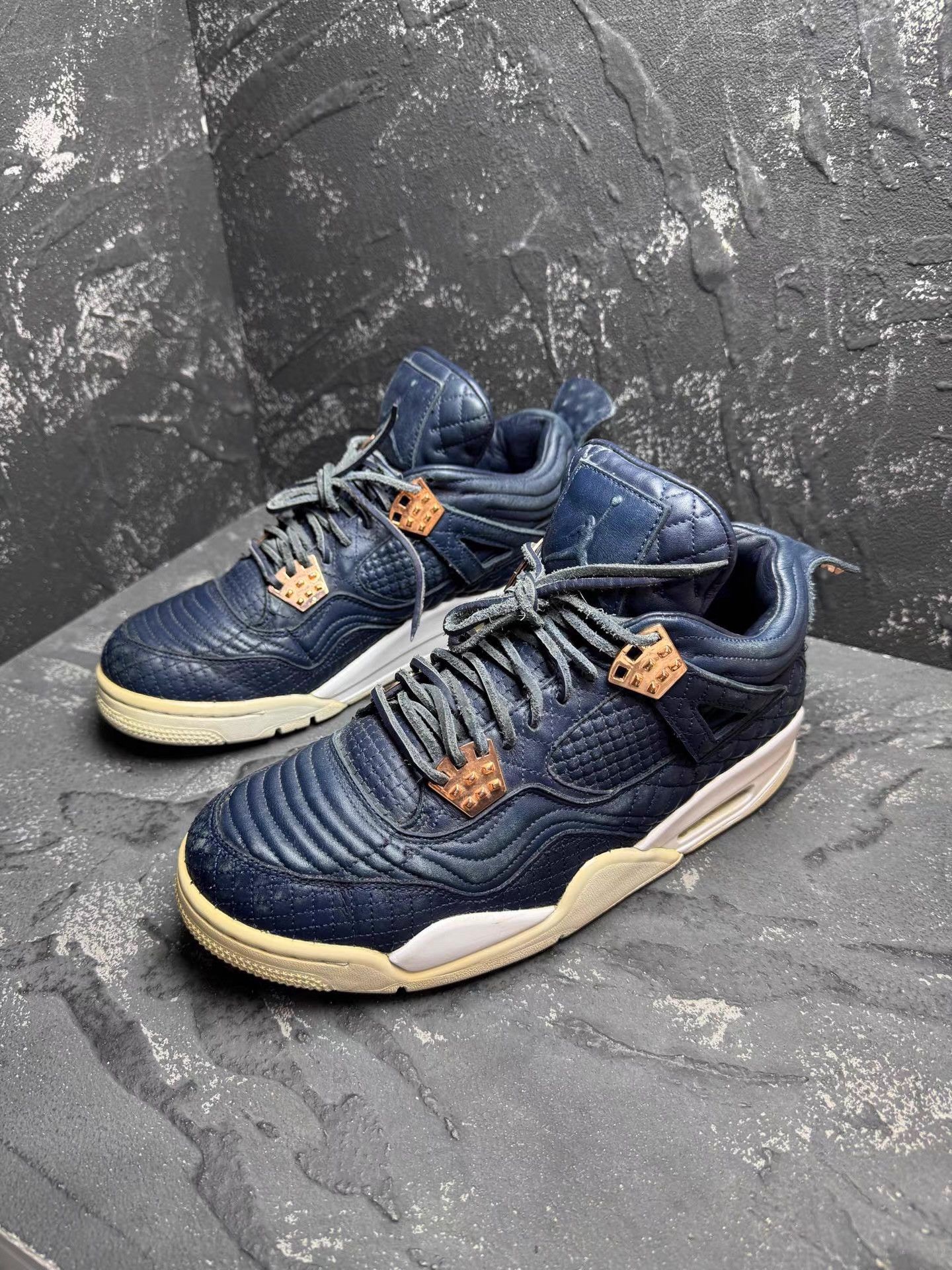 Nike Air Jordan 4 Retro Navy Retro Q10 Size US 9 / EU 42 - 1 Thumbnail