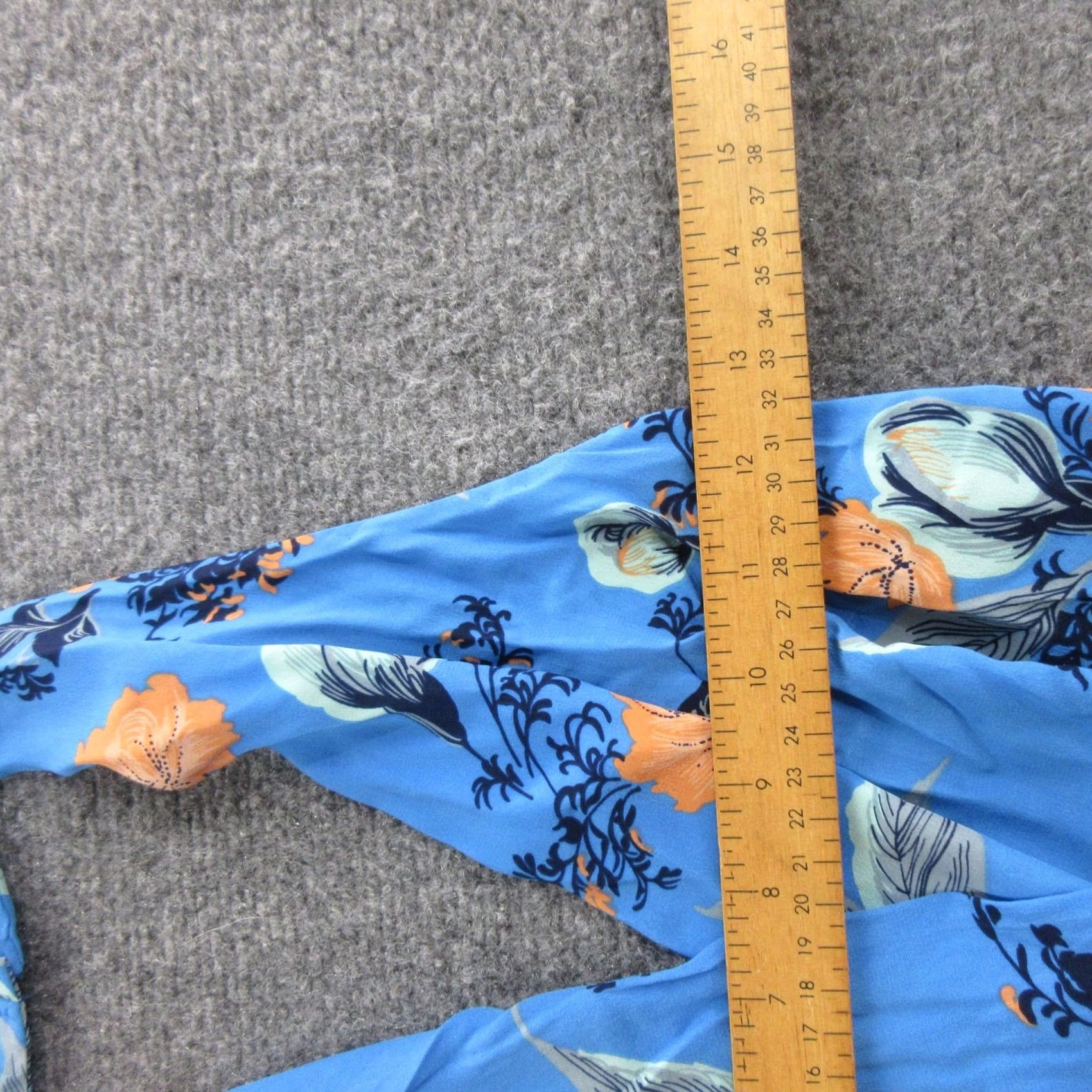 Diane von Furstenberg Diane von Furstenberg Jumpsuit Womens 4 Blue Silk Halter V Neck Wide Leg Floral Size 27" / US 4 / IT 40 - 5 Thumbnail