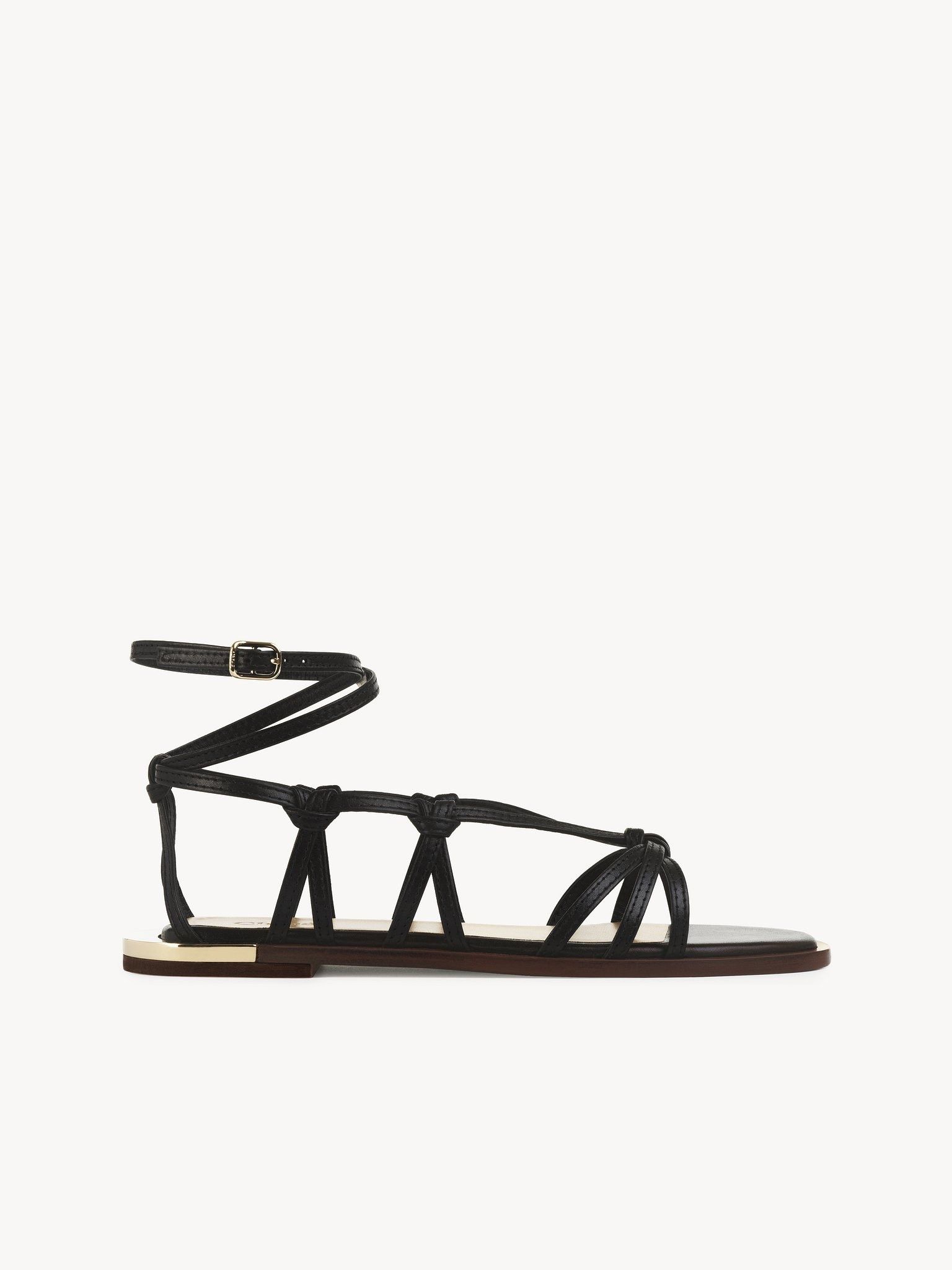 o1loc1c0425 Uma Sandal in Black