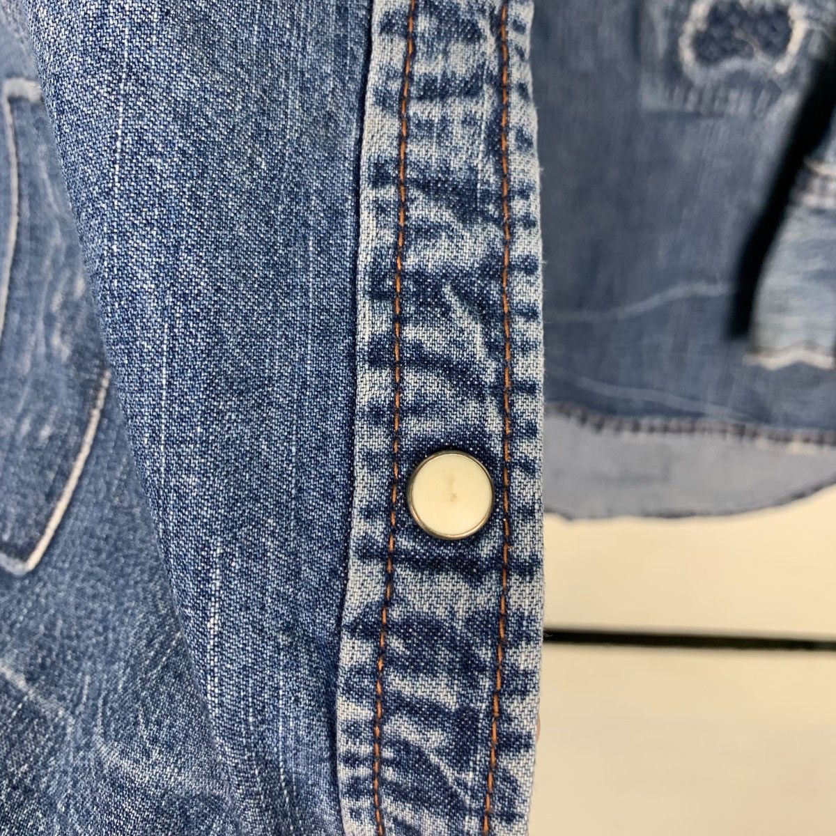 Avirex AVIREX Four Pocket Washed Denim Jacket #0185-C9 Size S / US 4 / IT 40 - 13 Thumbnail