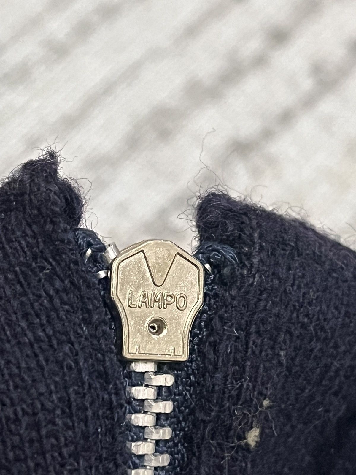 Emporio Armani × Giorgio Armani 90s lampo zip armani sweatshirt Size US M / EU 48-50 / 2 - 7 Thumbnail