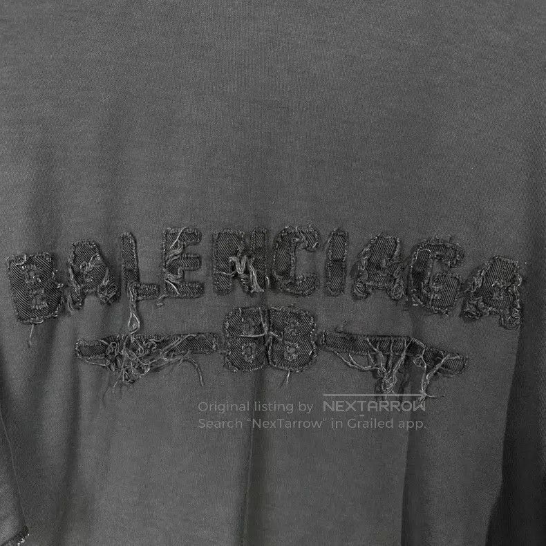 Balenciaga Balenciaga Relief Decayed Destroyed Short Sleeve Size US S / EU 44-46 / 1 - 3 Thumbnail