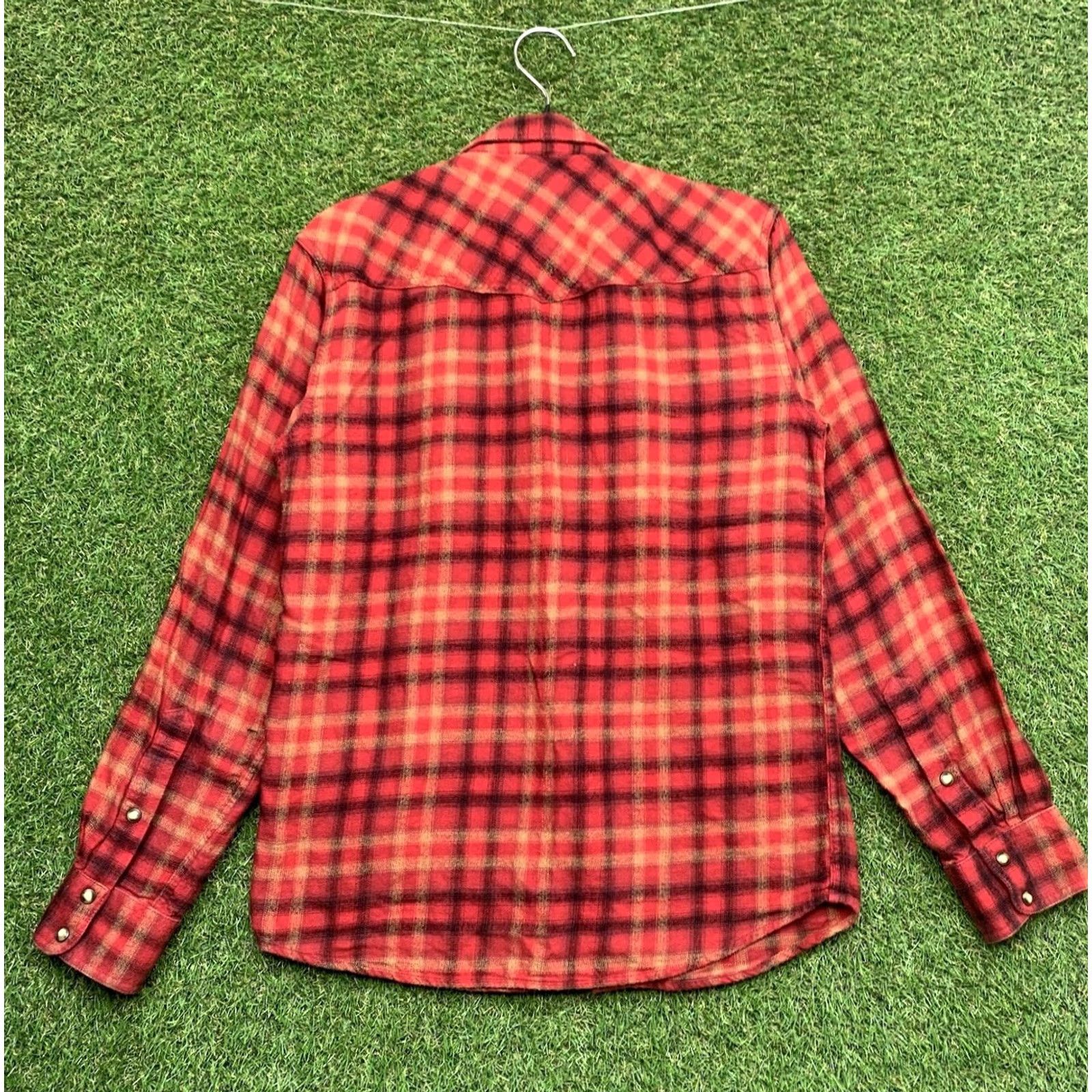 Ariat Ariat Button-Up Shirt Mens Small Red Flannel 2000s 90s Y2K Casual Workwear Plaid Button Down Collared Short Description: Regular Fit Size US S / EU 44-46 / 1 - 3 Thumbnail