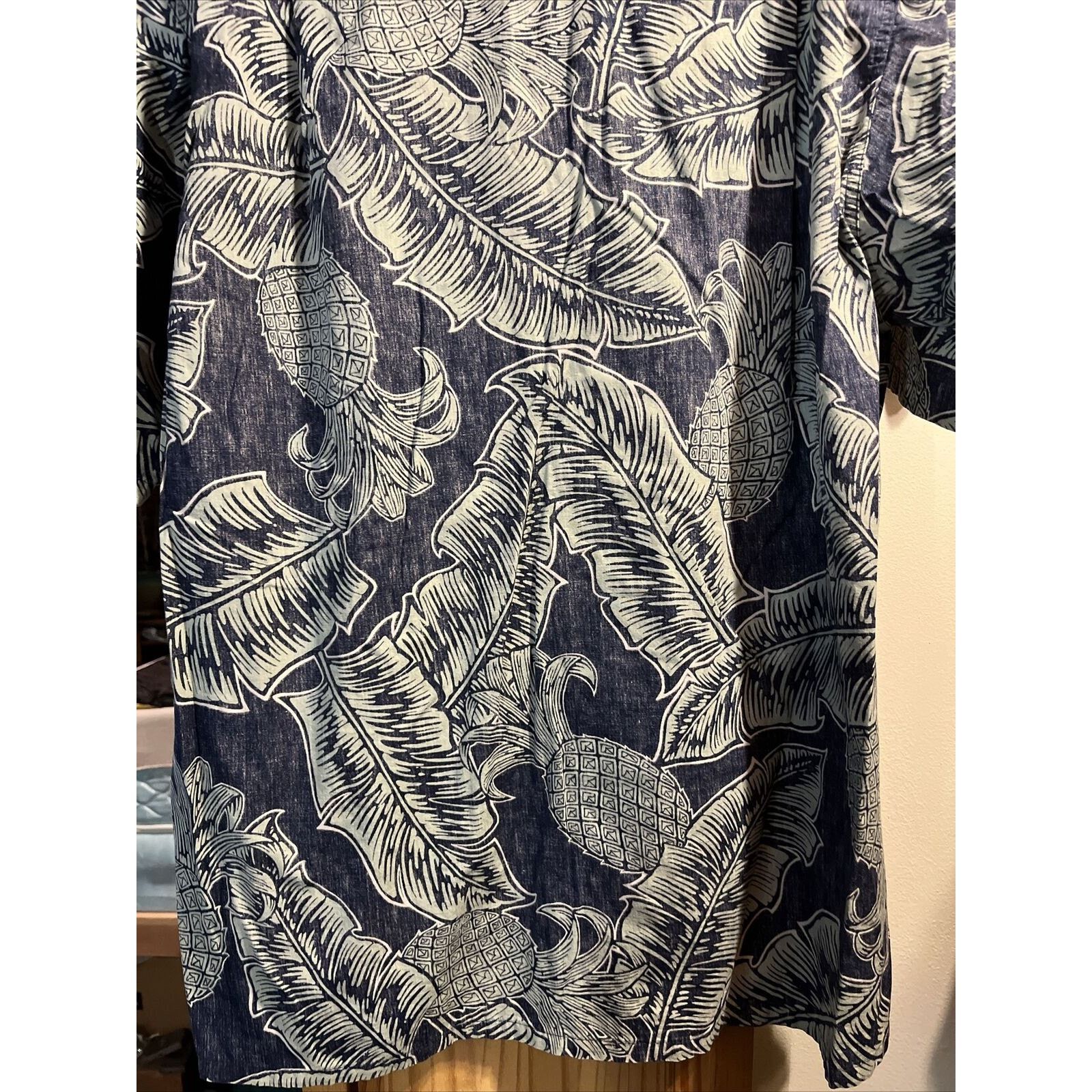 Other Go Barefoot Men’s M Blue Floral SS Cotton Hawaiian Shirt Size US M / EU 48-50 / 2 - 12 Thumbnail