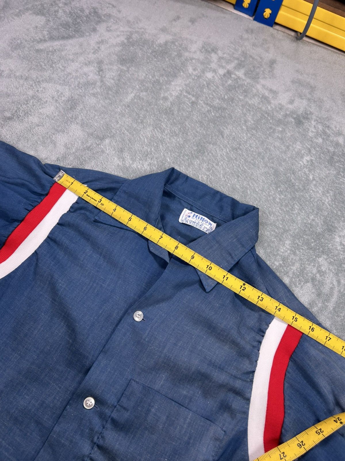 Vintage Vintage 60’s/70’s Hilton Bowling Shirt Size US S / EU 44-46 / 1 - 12 Thumbnail