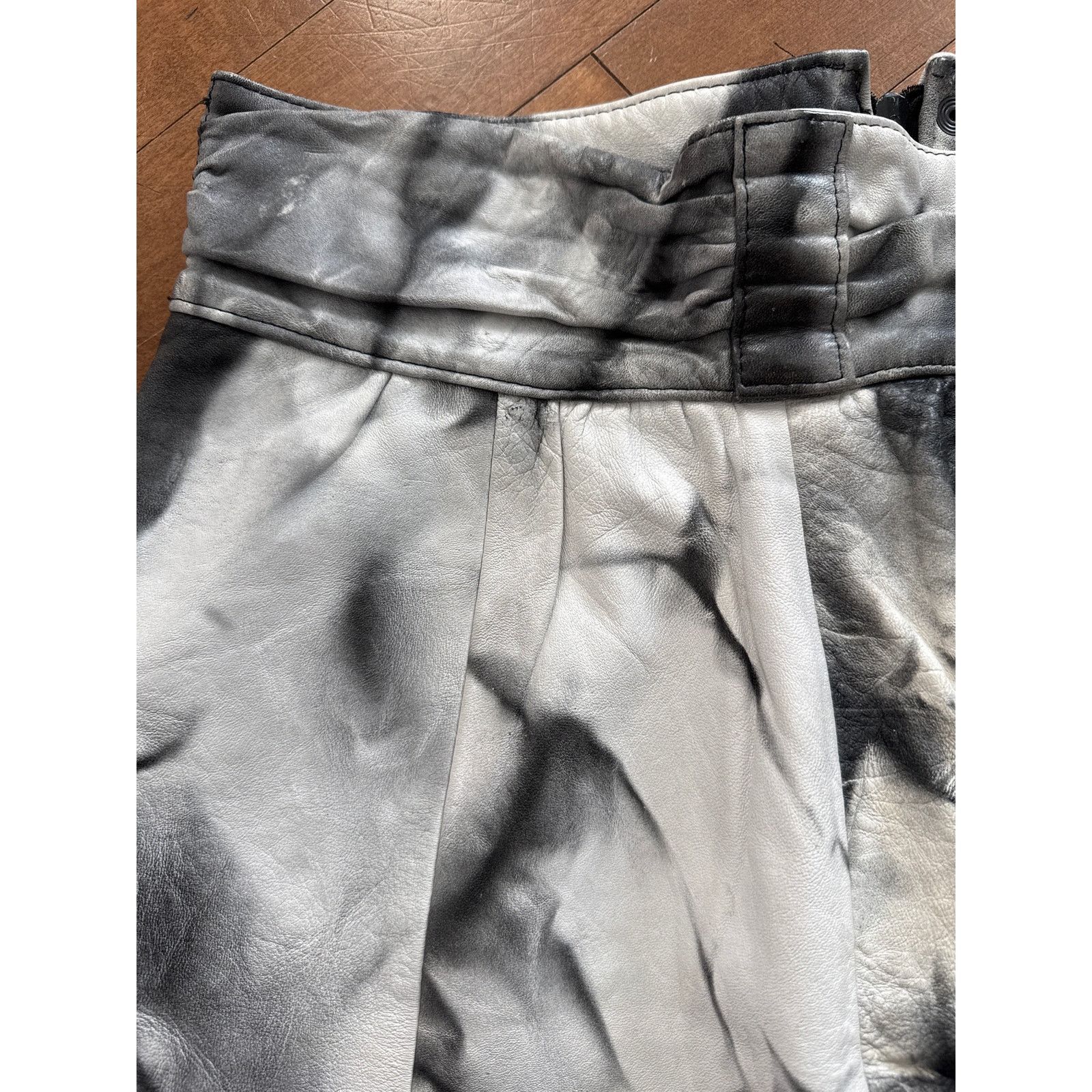 Vintage 1980s Black White Leather Patchwork A-Line Skirt M Size 30" / US 8 / IT 44 - 5 Thumbnail