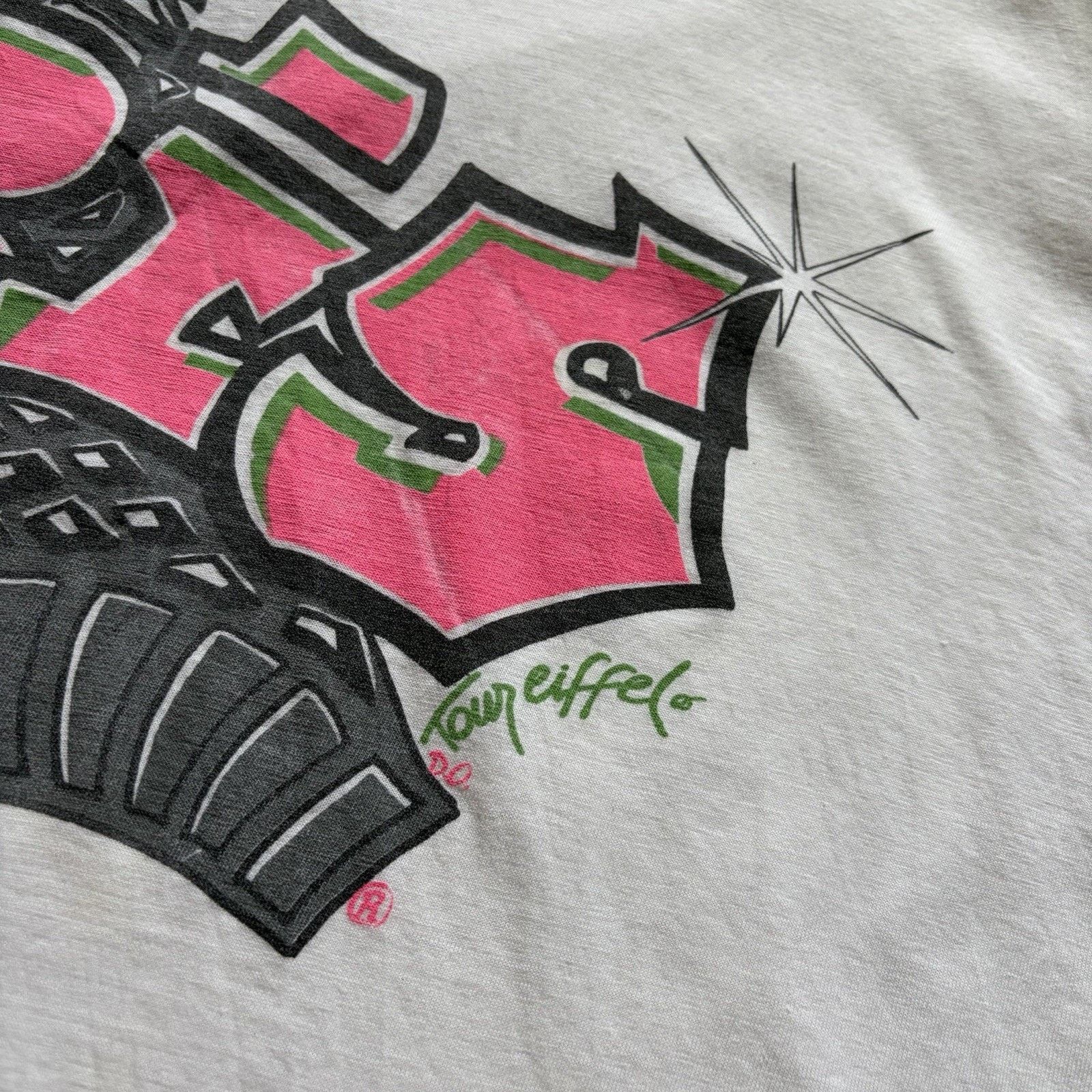 Vintage Vintage Paris France Eiffel Tower Shirt Medium 90s Graffiti Size US M / EU 48-50 / 2 - 3 Thumbnail