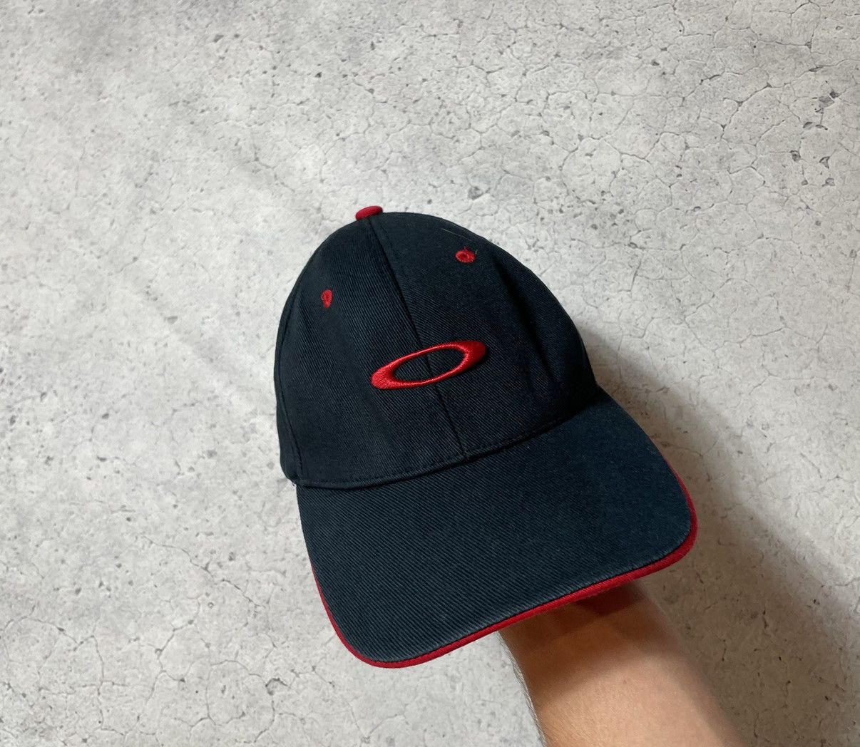 Oakley × Vintage Vintage Oakley Big Logo Gorpcore Cap Size ONE SIZE - 2 Thumbnail