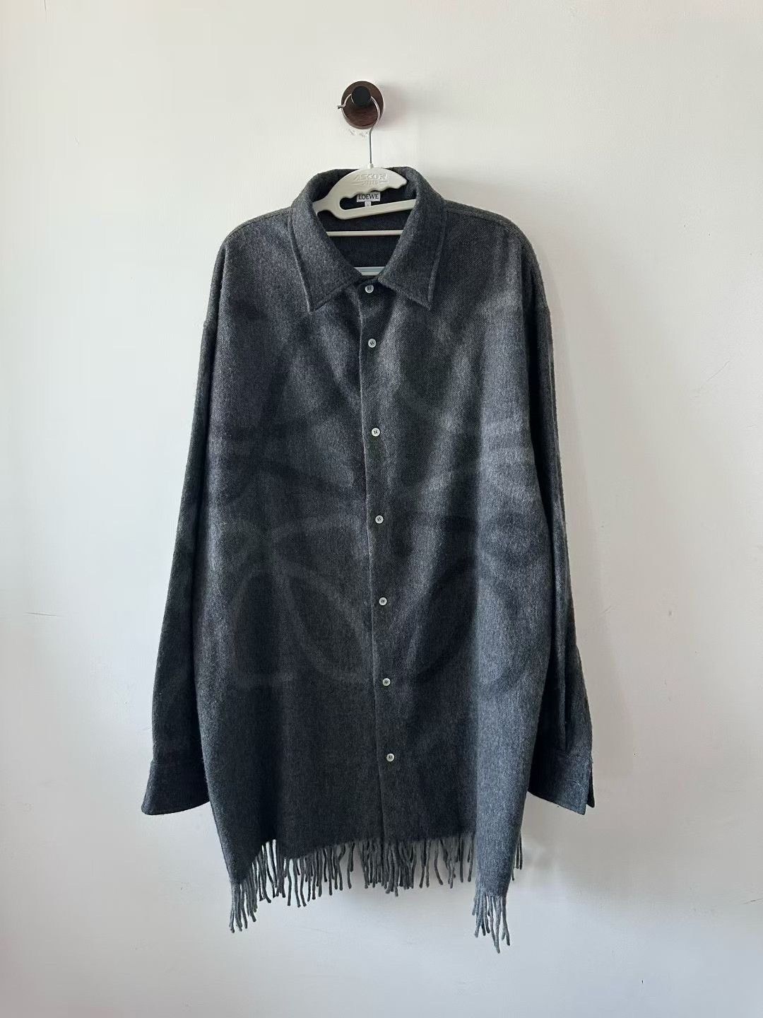 Loewe Loewe Gray Leather Logo Shirt Jacket Size US M / EU 48-50 / 2 - 1 Thumbnail